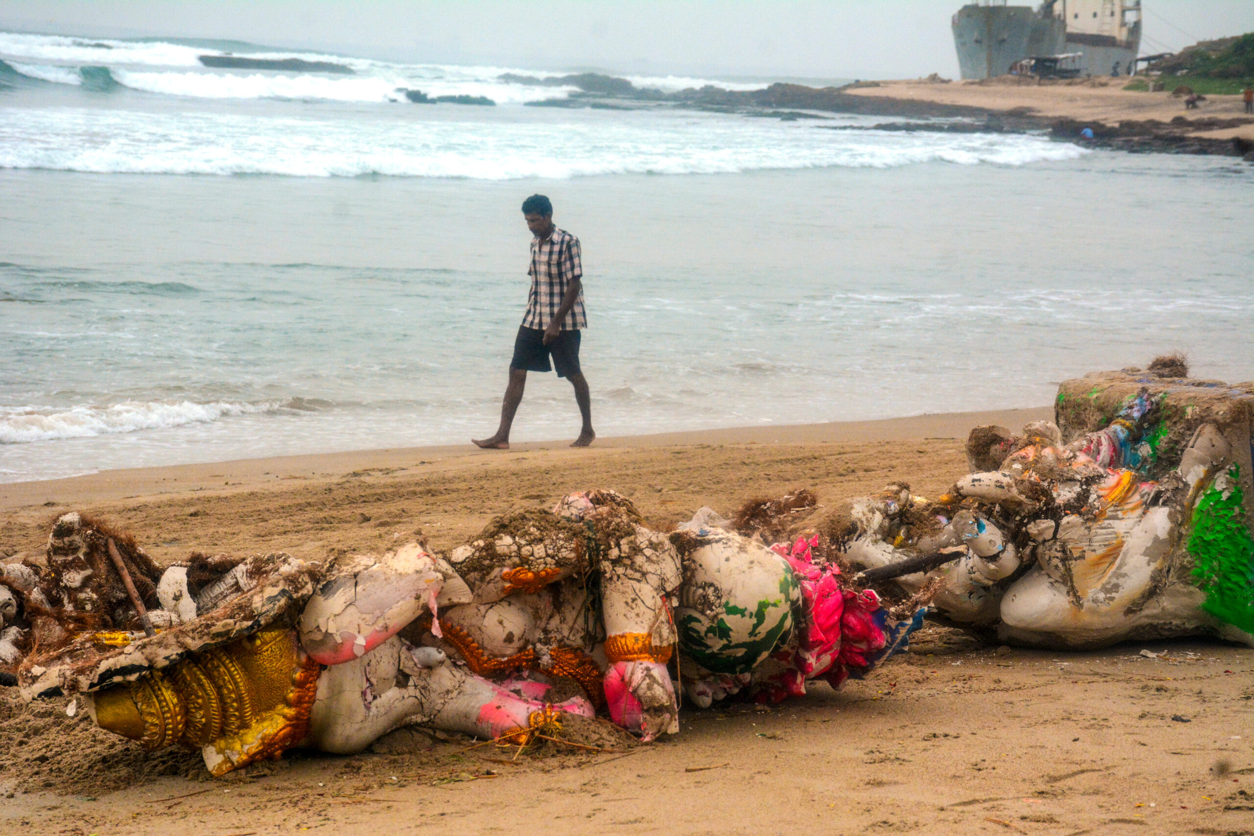 Visakhapatnam: Ganesha idols and immersion waste litter beach #Gallery Visakhapatnam: Ganesha idols and immersion waste litter beach #Gallery
