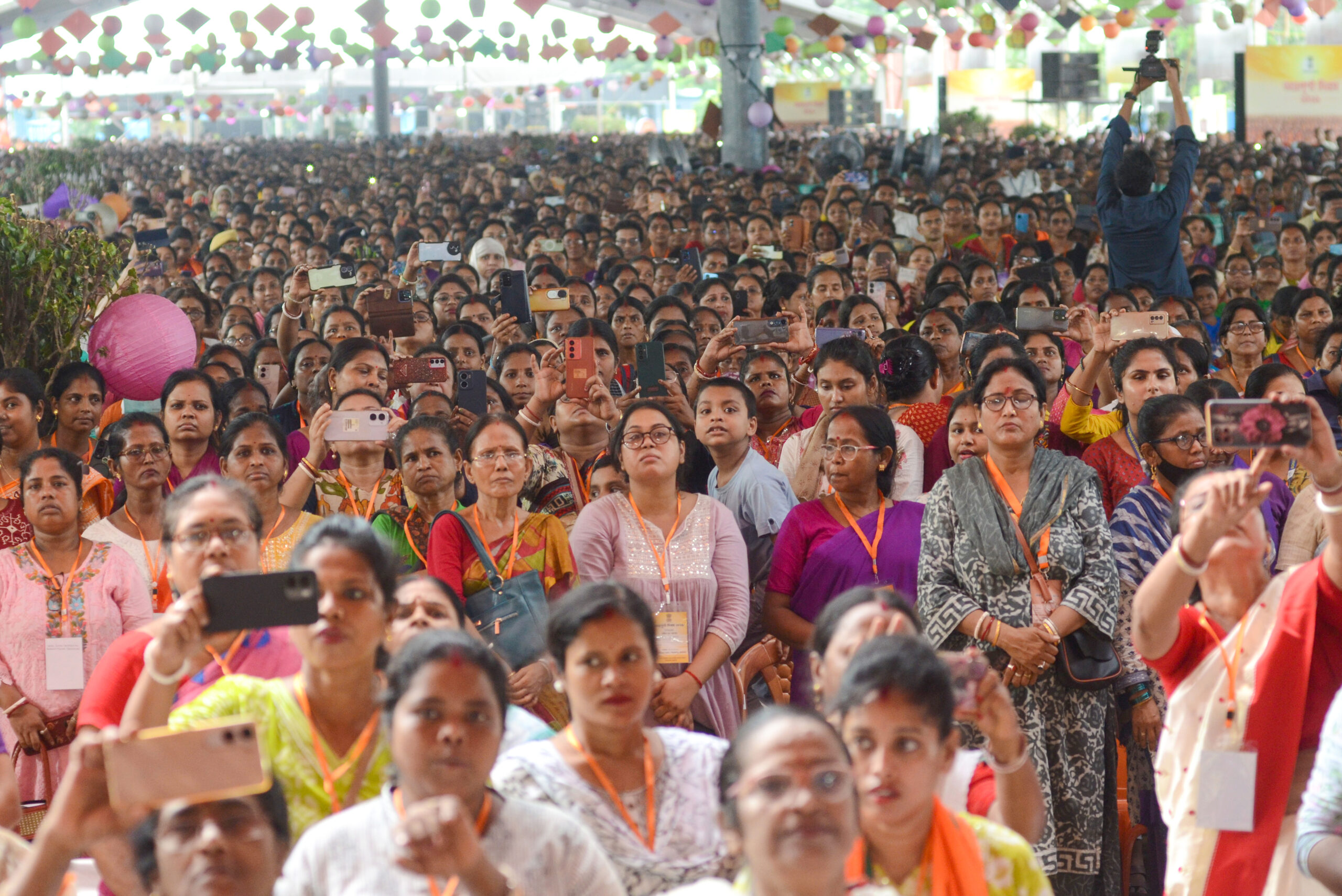 Kolkata: Annapurna Diwas observes on PM Modi's birthday #Gallery Kolkata: Annapurna Diwas observes on PM Modi's birthday #Gallery