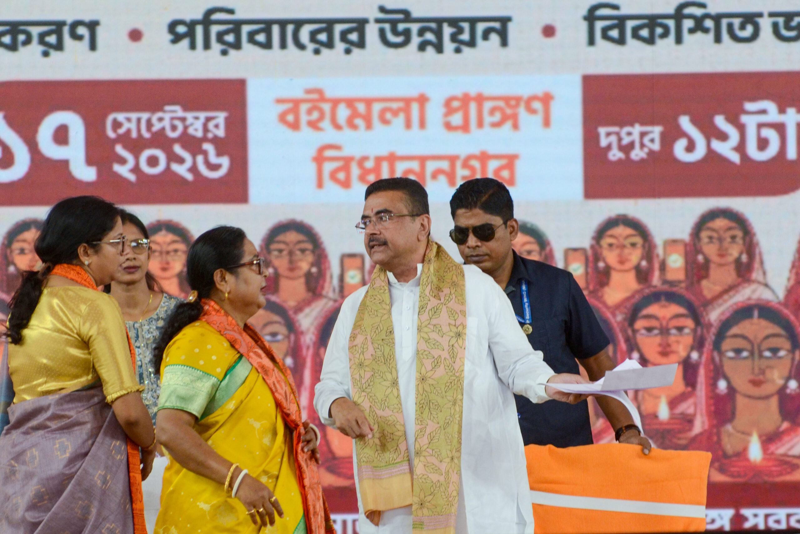 Kolkata: Annapurna Diwas observes on PM Modi's birthday #Gallery Kolkata: Annapurna Diwas observes on PM Modi's birthday #Gallery