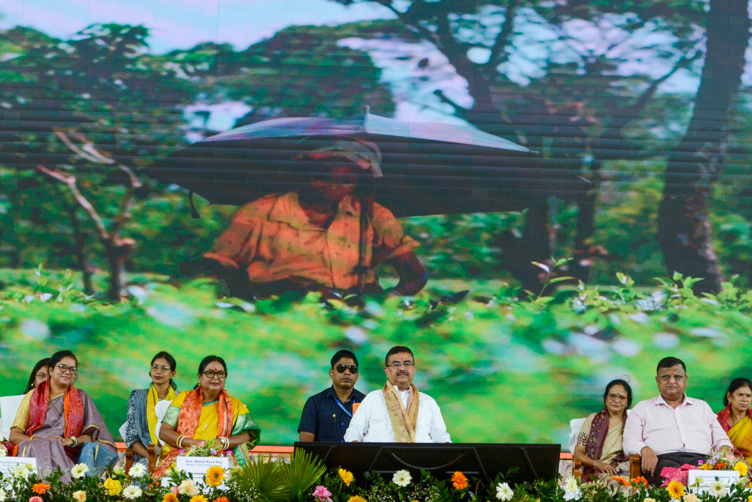 Kolkata: Annapurna Diwas observes on PM Modi's birthday #Gallery Kolkata: Annapurna Diwas observes on PM Modi's birthday #Gallery