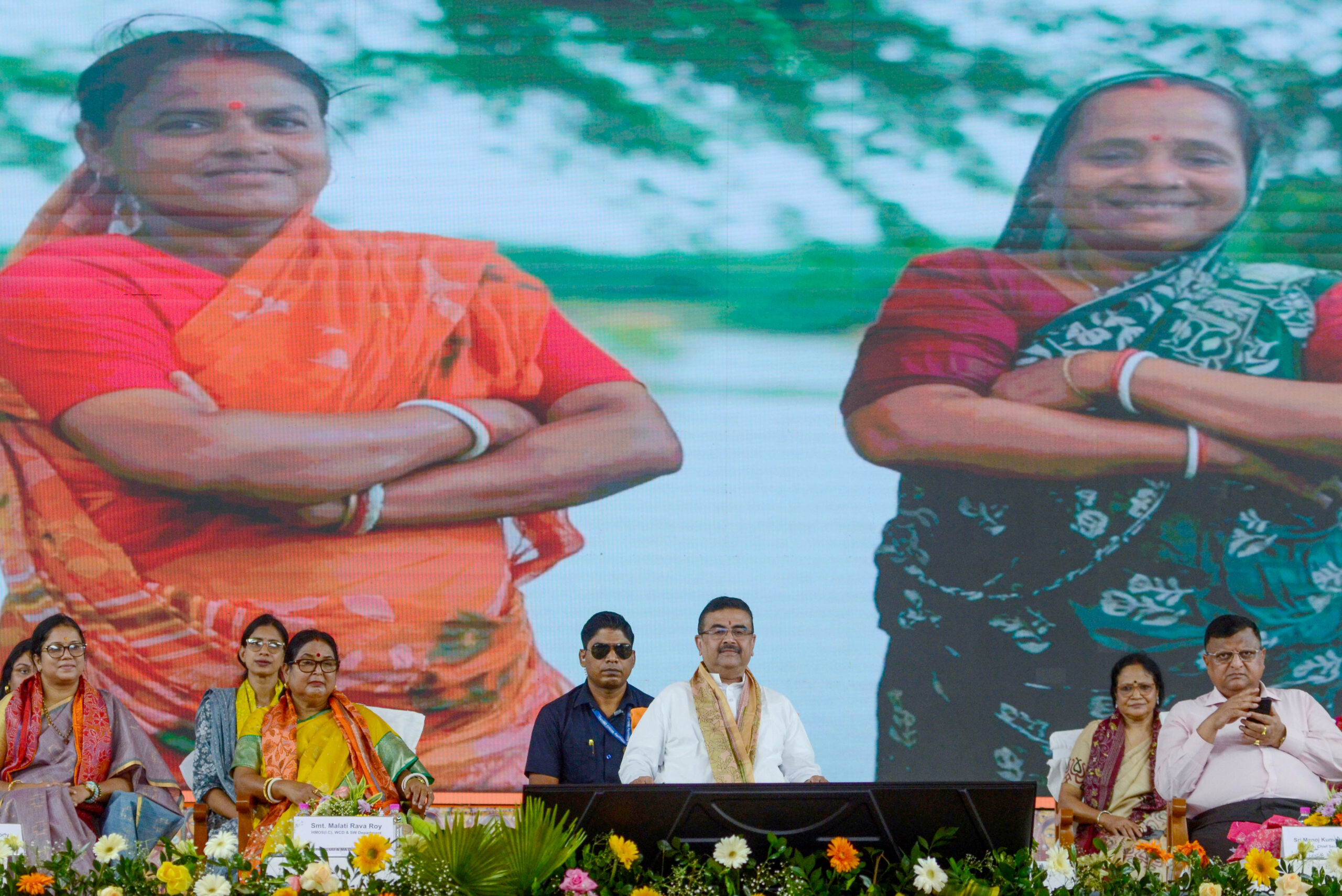 Kolkata: Annapurna Diwas observes on PM Modi's birthday #Gallery Kolkata: Annapurna Diwas observes on PM Modi's birthday #Gallery