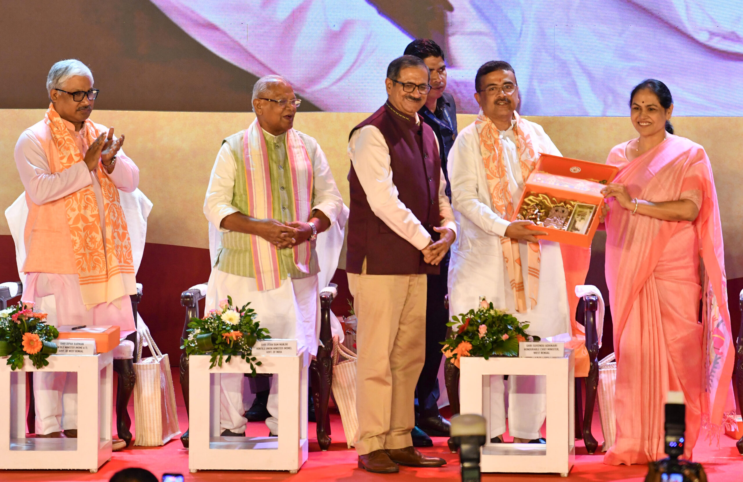 Kolkata: PM Vishwakarma Scheme marks third anniversary celebration #Gallery Kolkata: PM Vishwakarma Scheme marks third anniversary celebration #Gallery