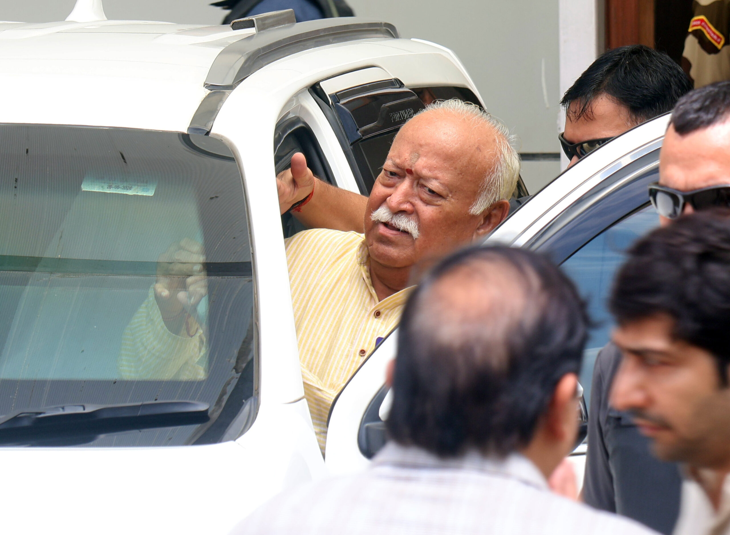 Indore: RSS chief Mohan Bhagwat Arrives #Gallery Indore: RSS chief Mohan Bhagwat Arrives #Gallery