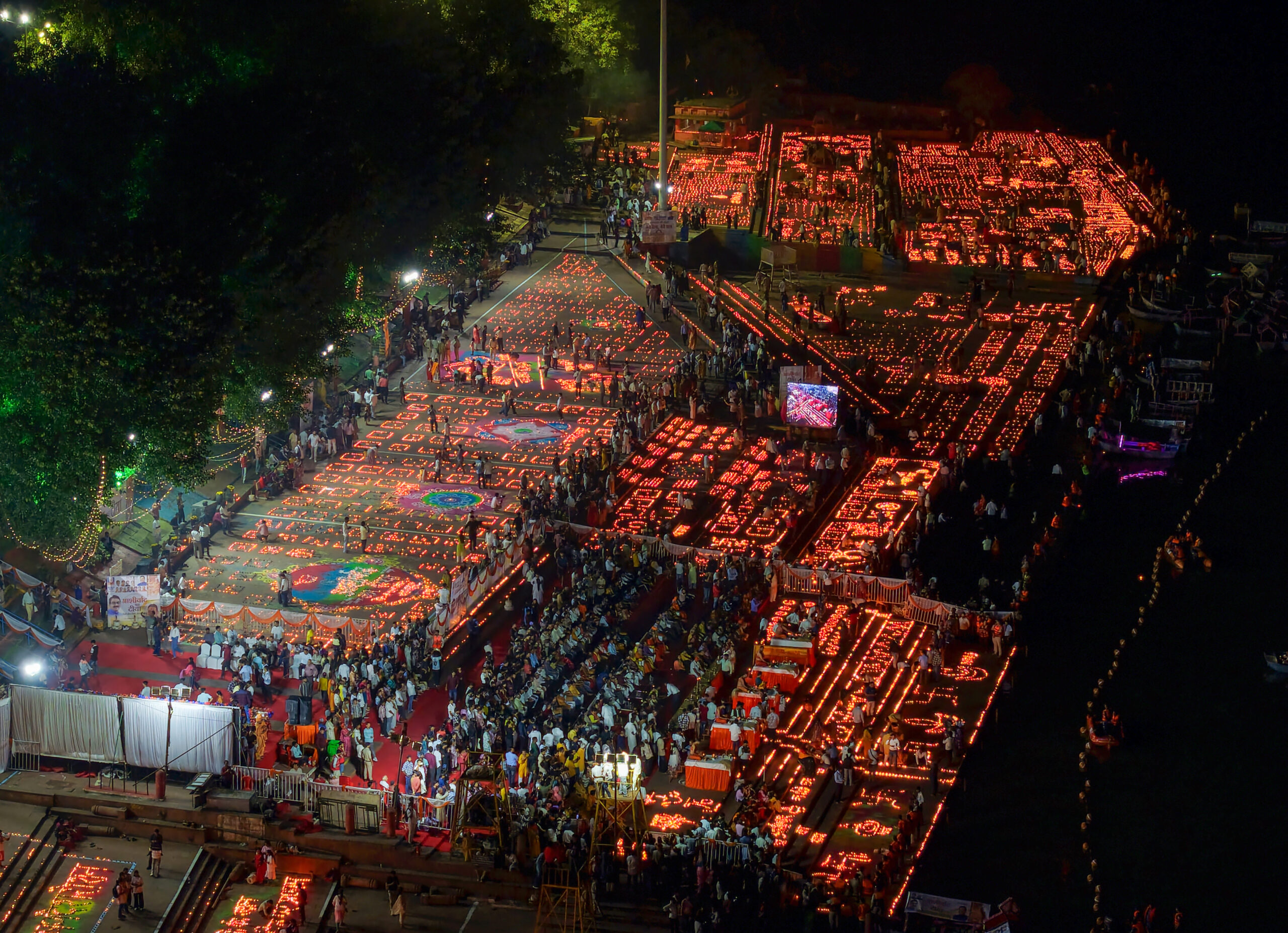 Jabalpur: Diyas lit on PM Modi’s birthday #Gallery Jabalpur: Diyas lit on PM Modi’s birthday #Gallery