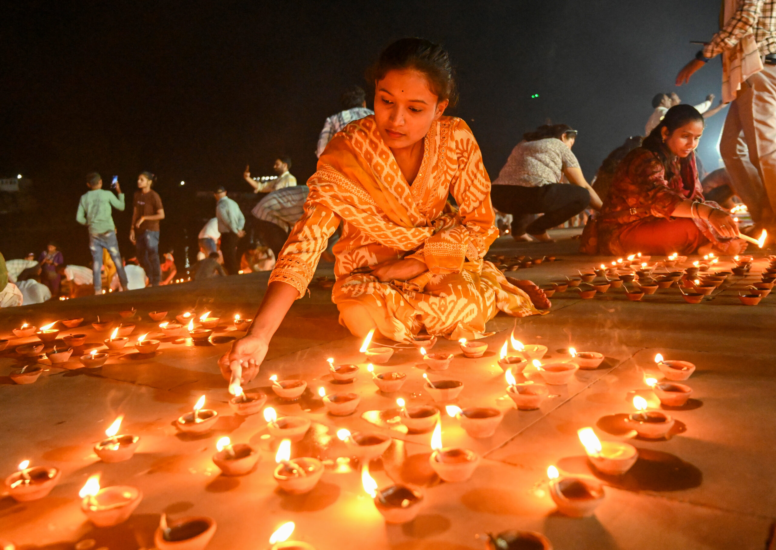 Jabalpur: Diyas lit on PM Modi’s birthday #Gallery Jabalpur: Diyas lit on PM Modi’s birthday #Gallery
