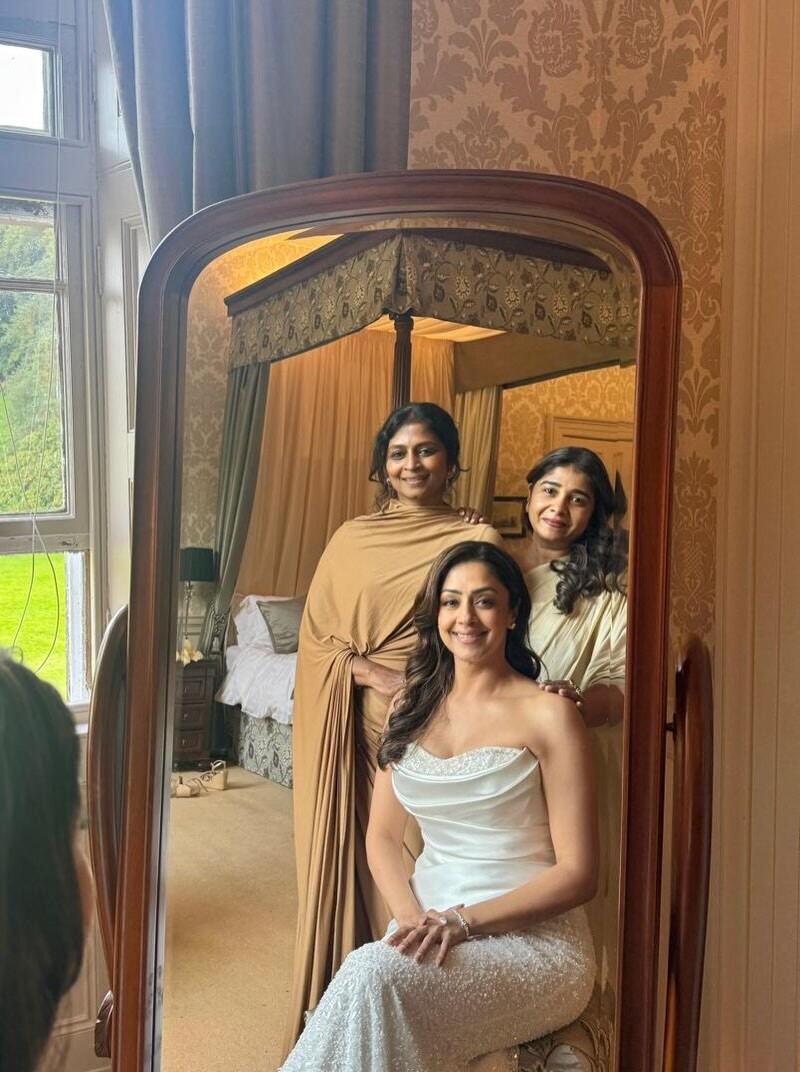 Suriya Jyothika 20th Wedding Anniversary Celebrations - Gallery Suriya Jyothika 20th Wedding Anniversary Celebrations - Gallery