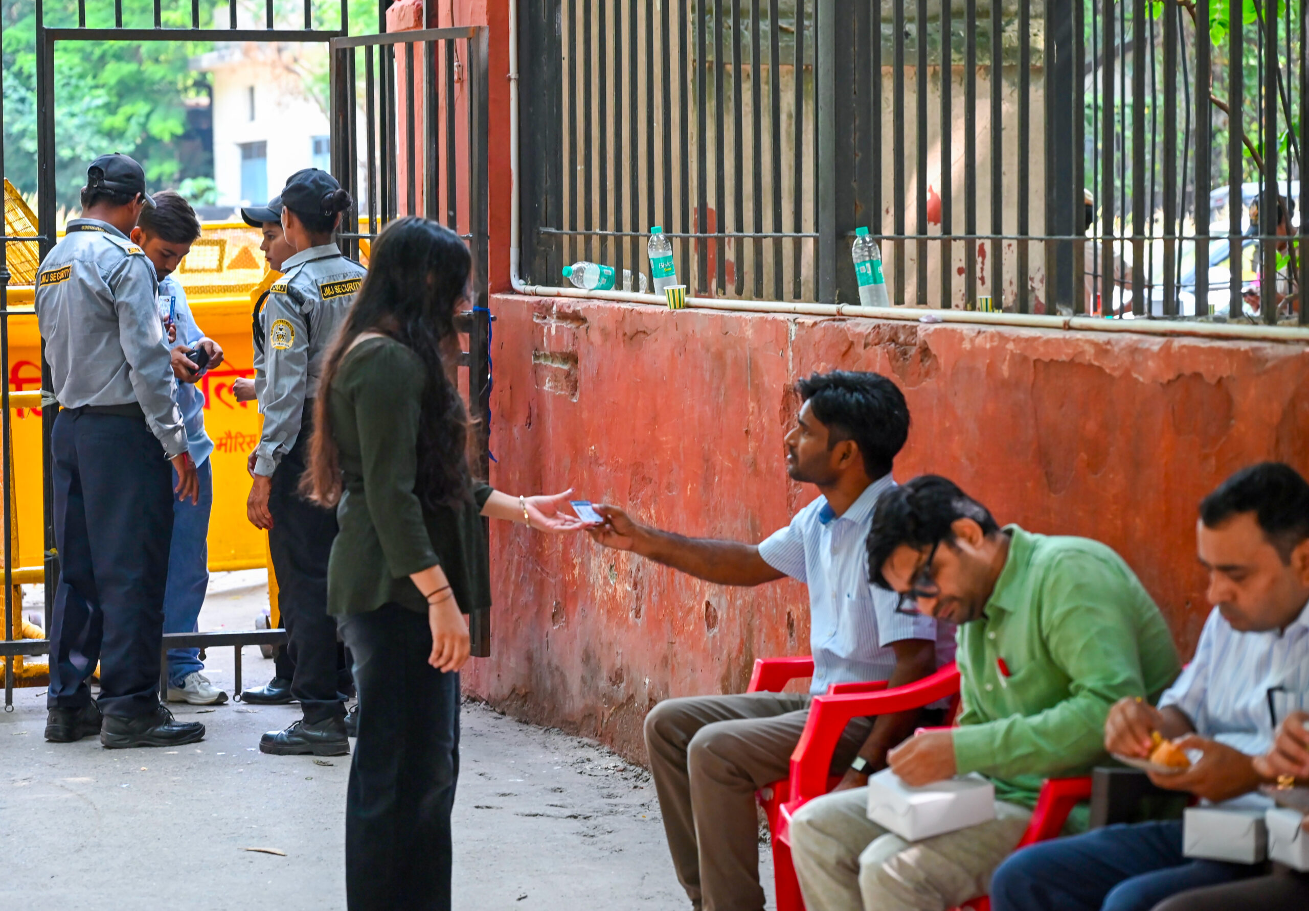 New Delhi: Voting underway for DUSU election #Gallery New Delhi: Voting underway for DUSU election #Gallery