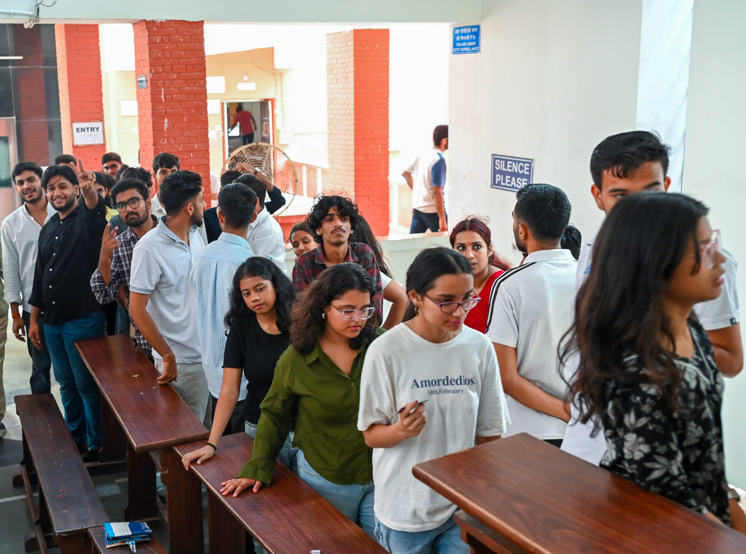 New Delhi: Voting underway for DUSU election #Gallery New Delhi: Voting underway for DUSU election #Gallery