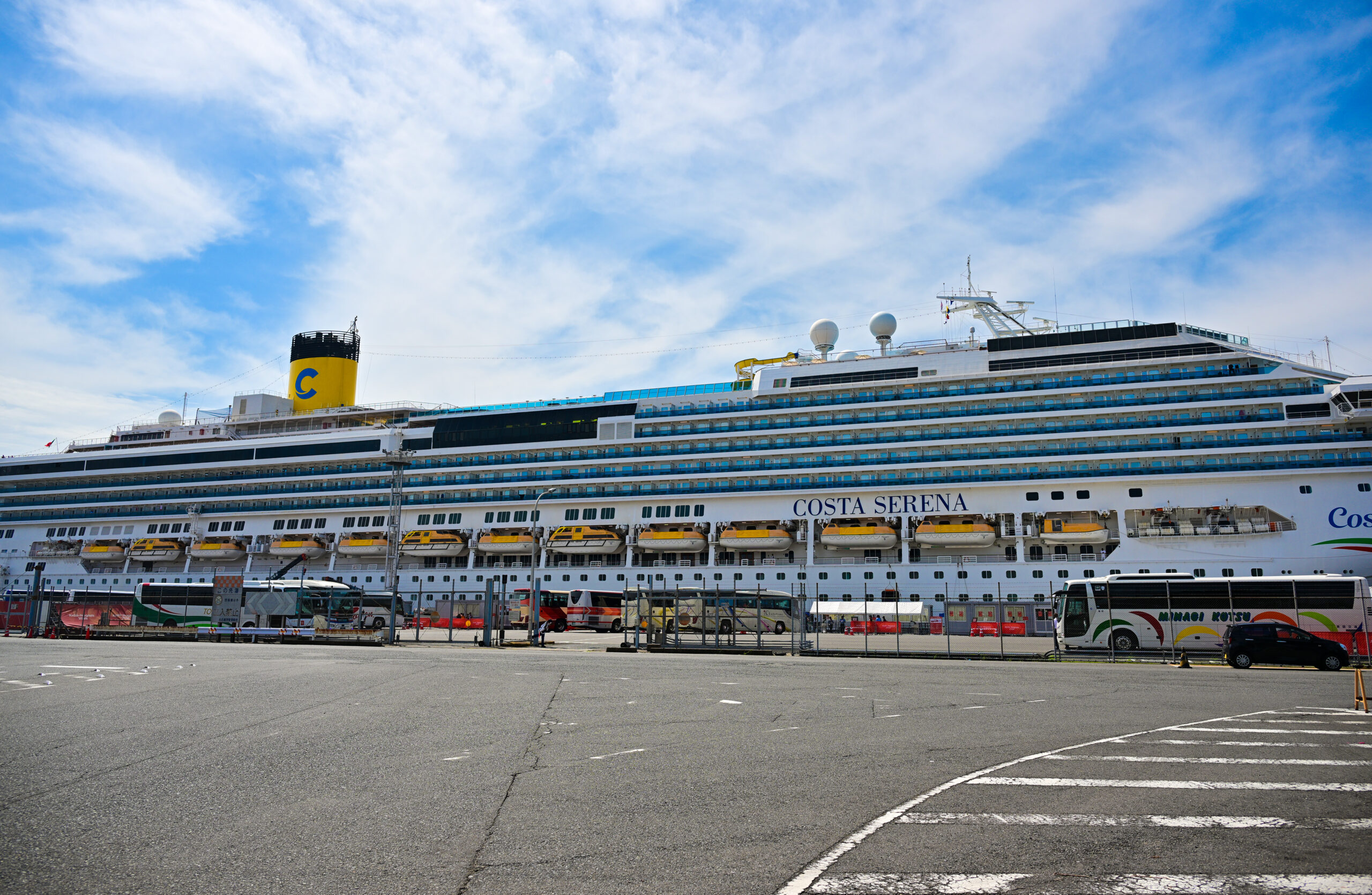 Nagoya: A view of the Costa Serena cruise ship - #Gallery Nagoya: A view of the Costa Serena cruise ship - #Gallery
