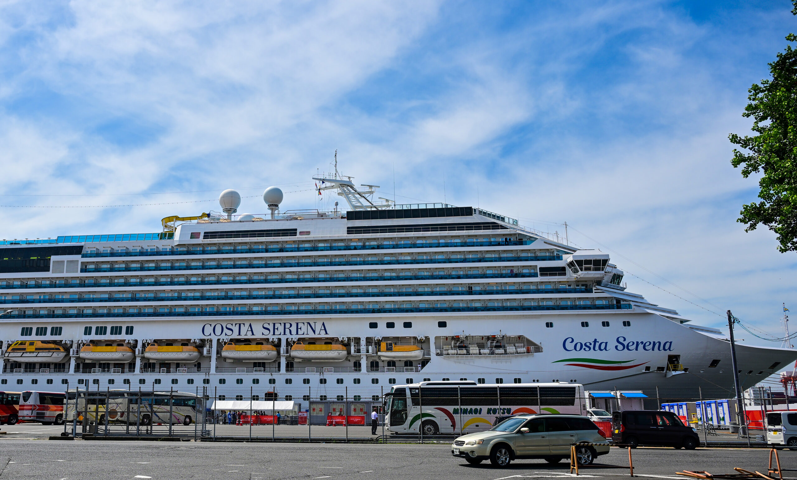 Nagoya: A view of the Costa Serena cruise ship - #Gallery Nagoya: A view of the Costa Serena cruise ship - #Gallery