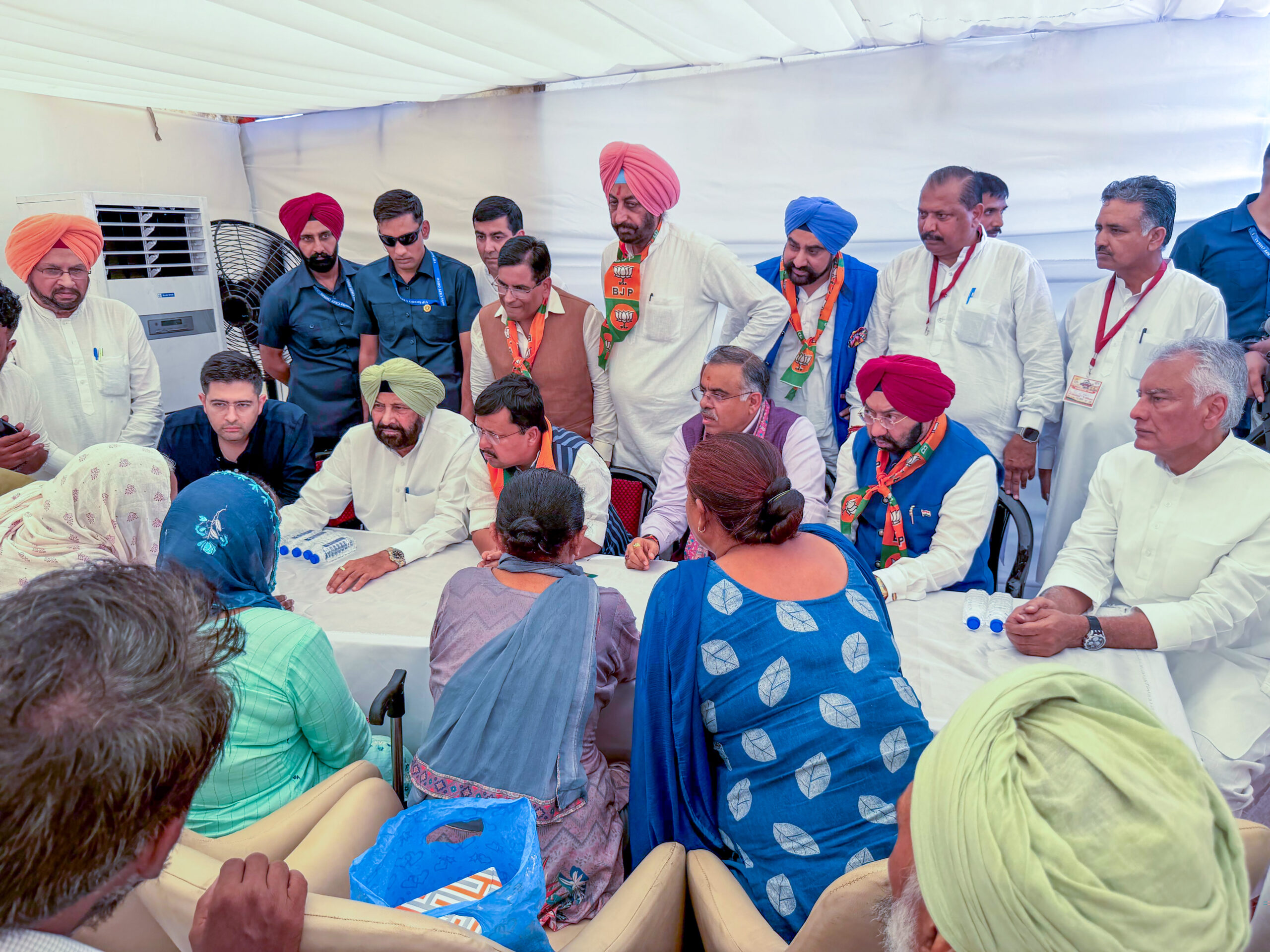 Pathankot: Nitin Nabin interacts with families affected by drug abuse #Gallery Pathankot: Nitin Nabin interacts with families affected by drug abuse #Gallery