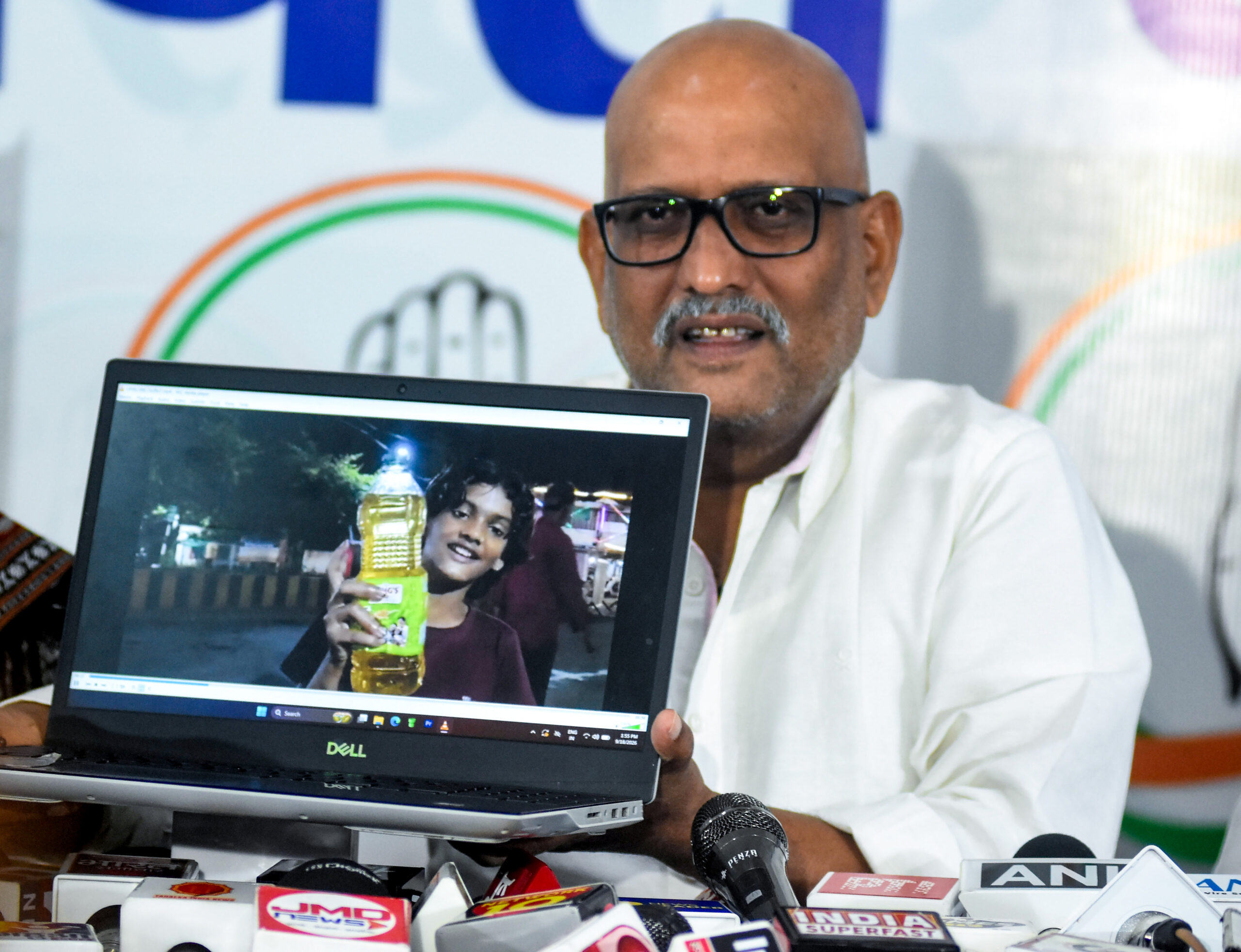 Lucknow: UPCC President Ajay Rai addresses press conference #Gallery Lucknow: UPCC President Ajay Rai addresses press conference #Gallery