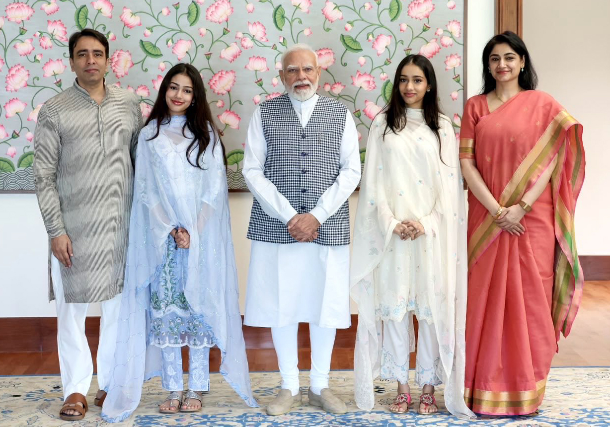New Delhi: Jayant Chaudhary meets PM Modi with family #Gallery New Delhi: Jayant Chaudhary meets PM Modi with family #Gallery