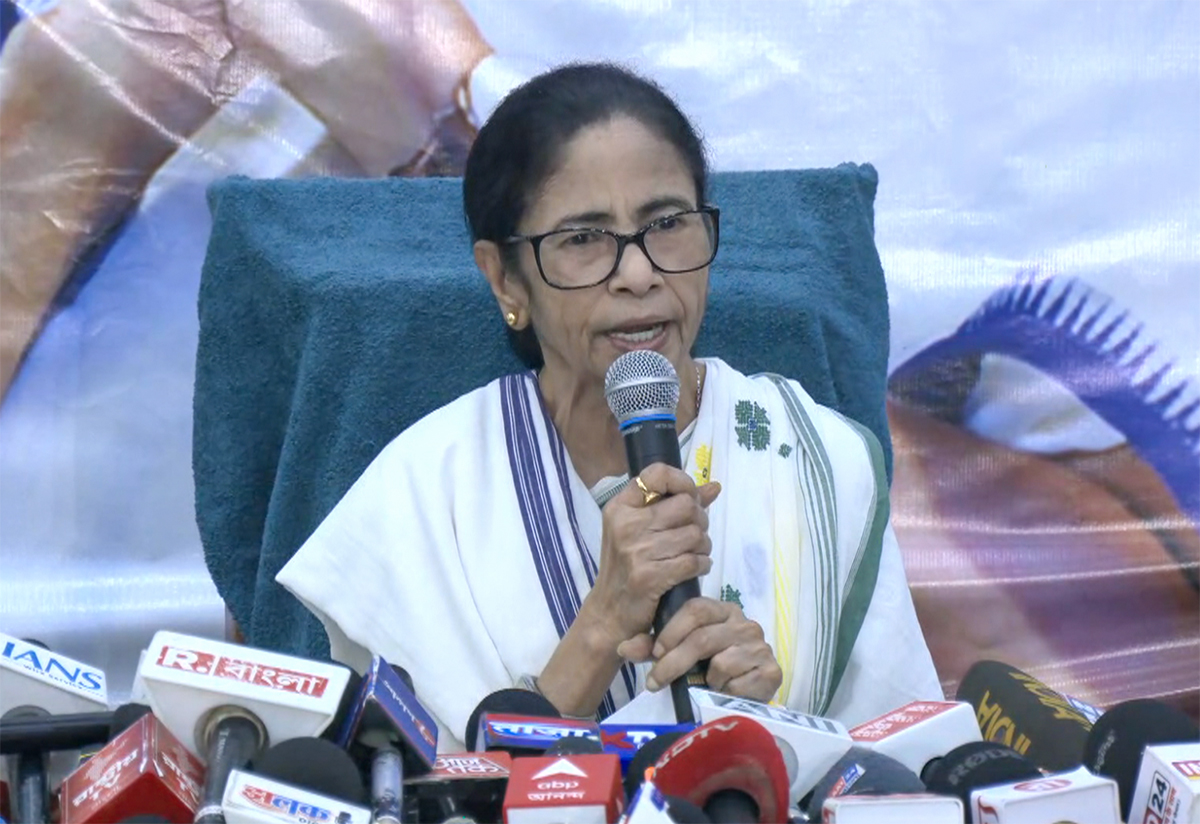 Kolkata: Former West Bengal Chief Minister and Trinamool Congress chief Mamata Banerjee addresses a press conference in Kolkata on Friday, September 18, 2026. (Photo: IANS/Video Grab)