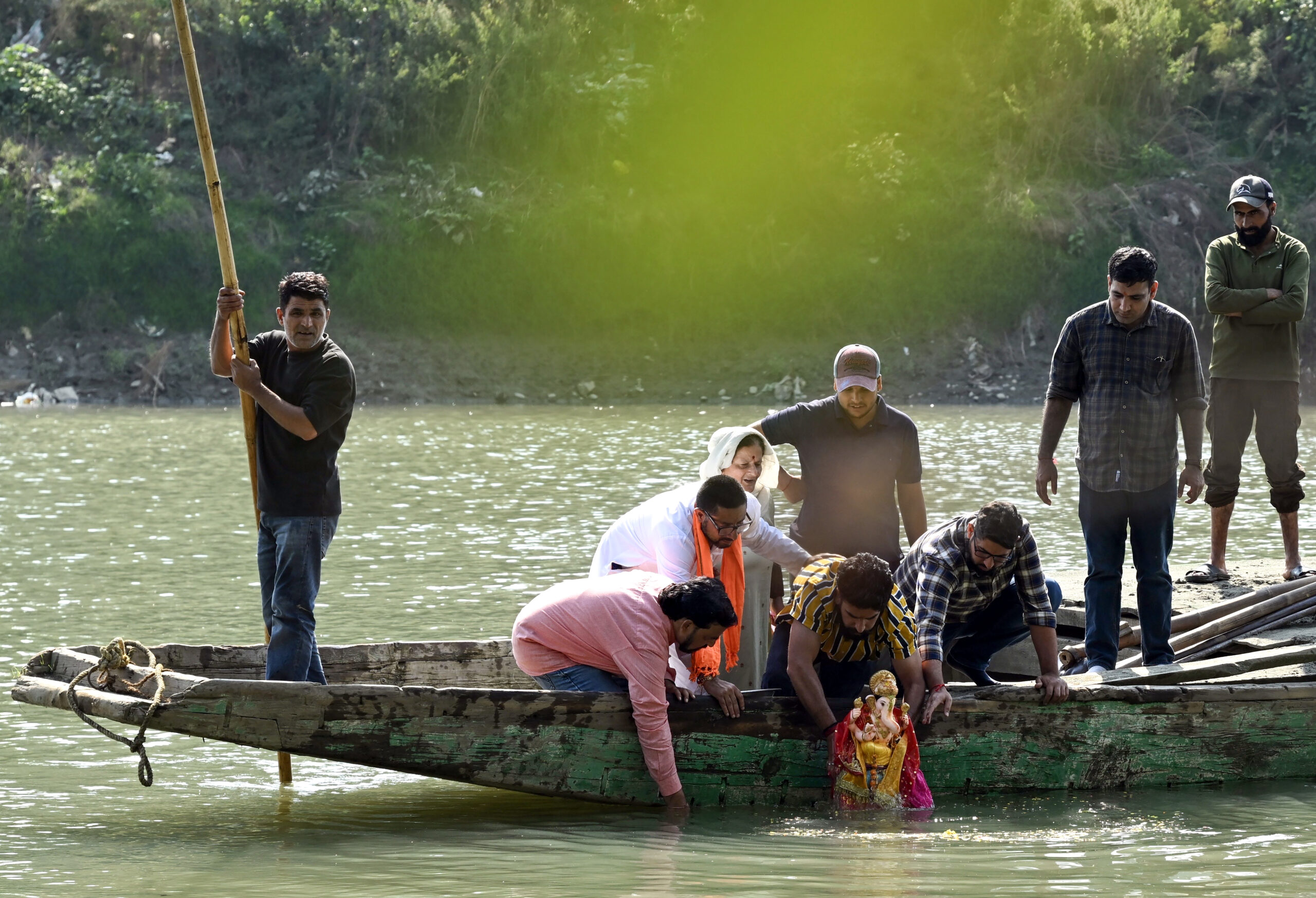 Srinagar: Kashmiri Pandits participate in Ganesh Visarja #Gallery Srinagar: Kashmiri Pandits participate in Ganesh Visarja #Gallery