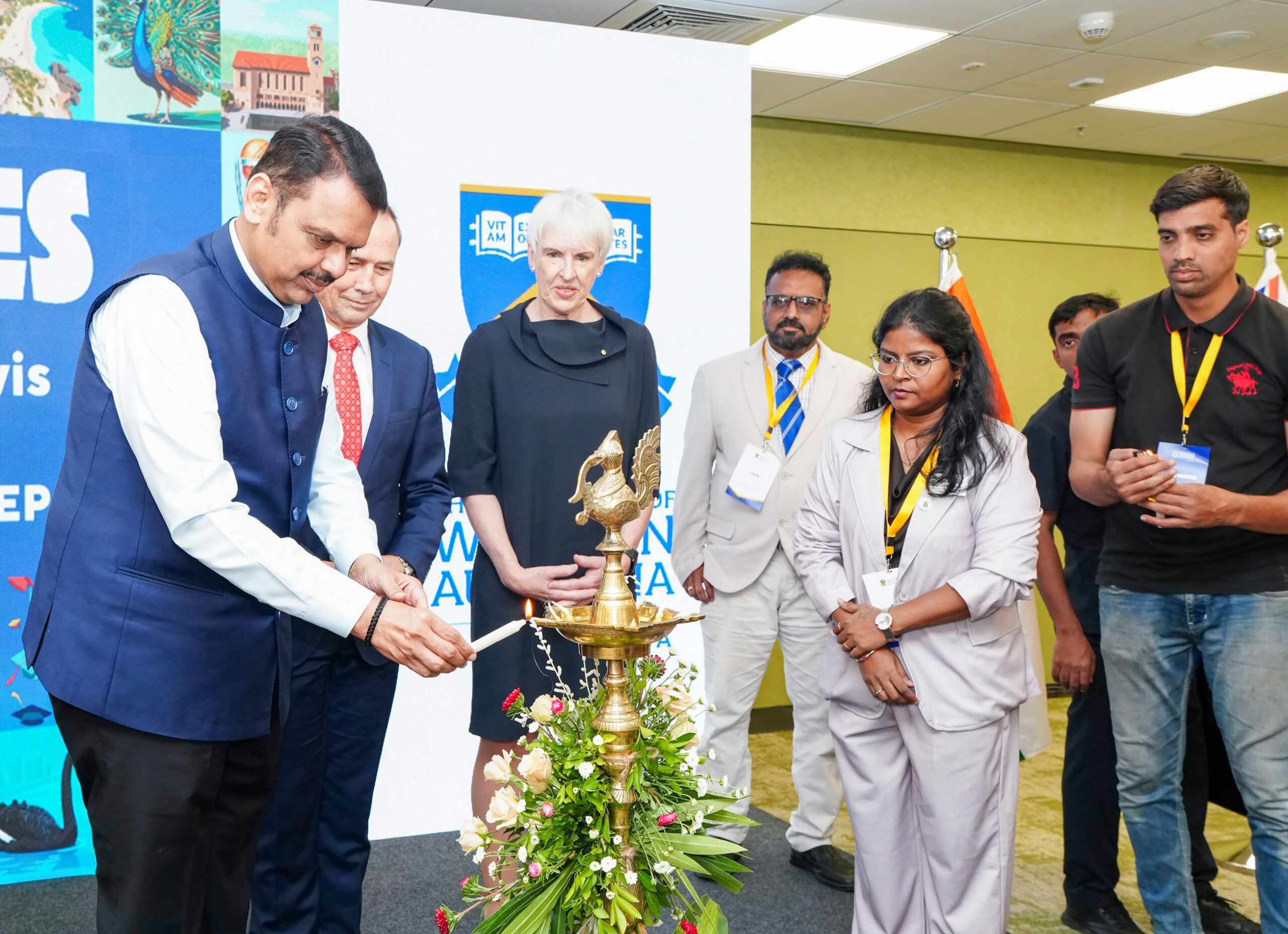 Mumbai: Devendra Fadnavis inaugurates University of Western Australia campus #Gallery Mumbai: Devendra Fadnavis inaugurates University of Western Australia campus #Gallery