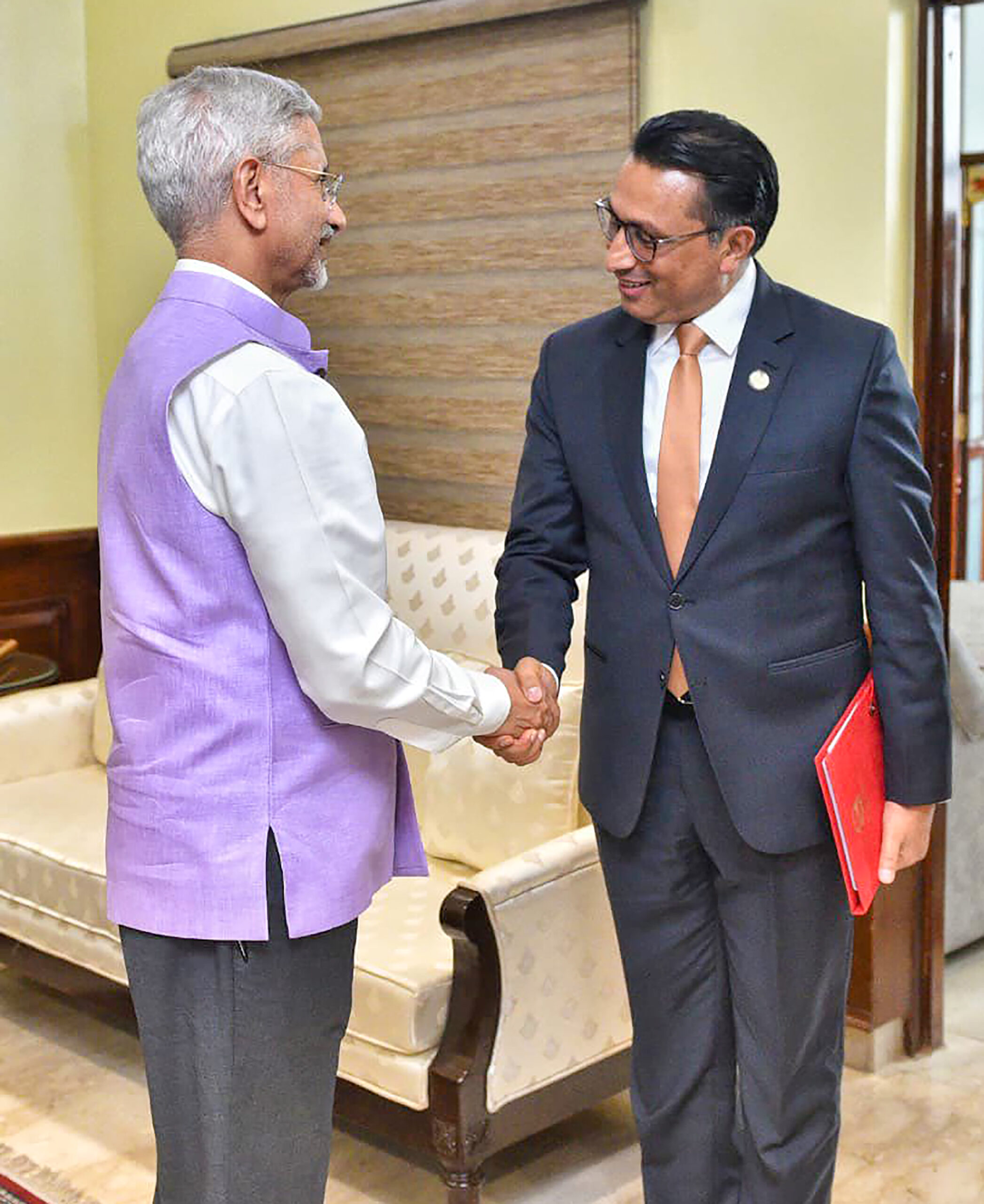 New Delhi: Jaishankar meets Nepal Finance Minister Swarnim Wagle #Gallery New Delhi: Jaishankar meets Nepal Finance Minister Swarnim Wagle #Gallery