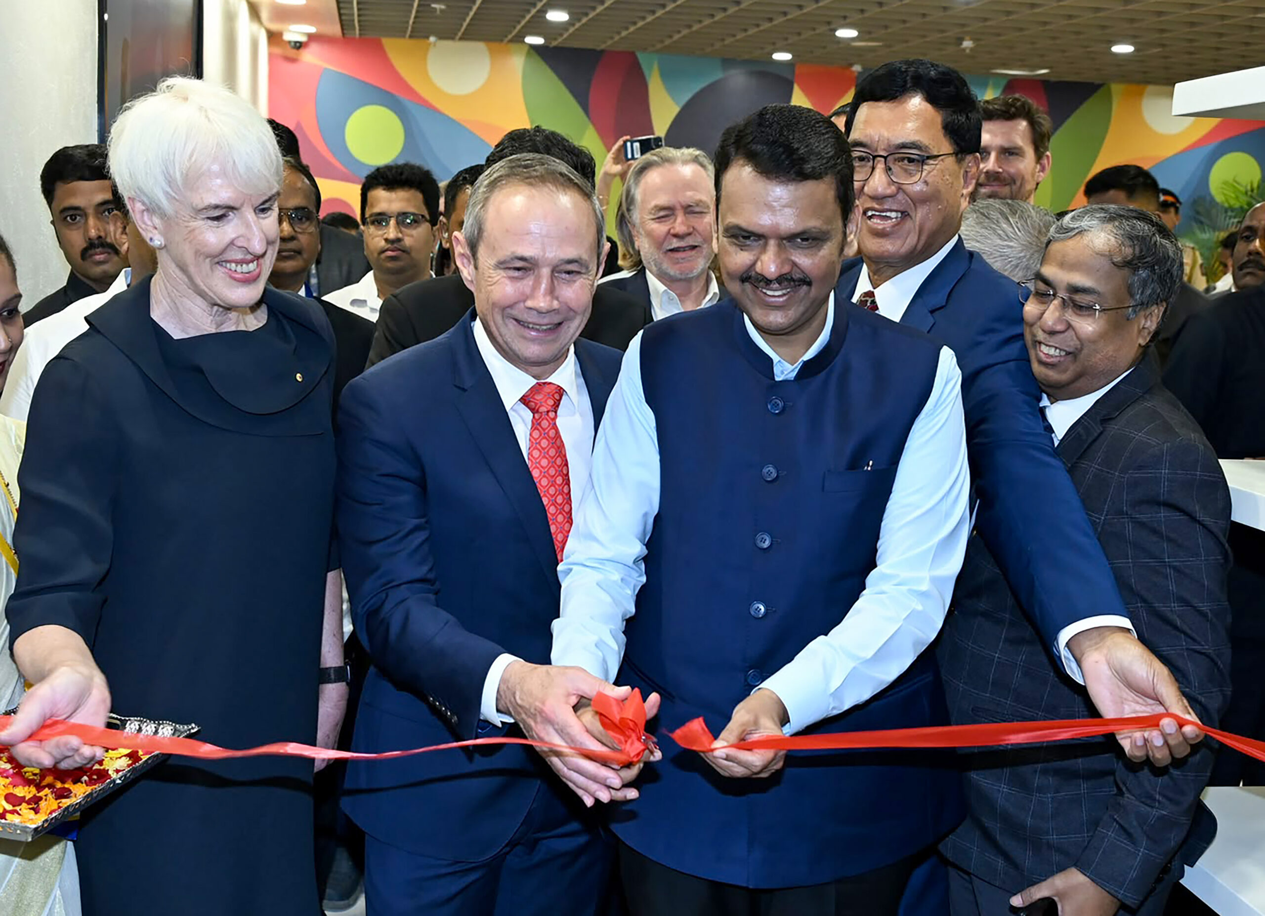 Mumbai: Devendra Fadnavis inaugurates University of Western Australia campus #Gallery Mumbai: Devendra Fadnavis inaugurates University of Western Australia campus #Gallery