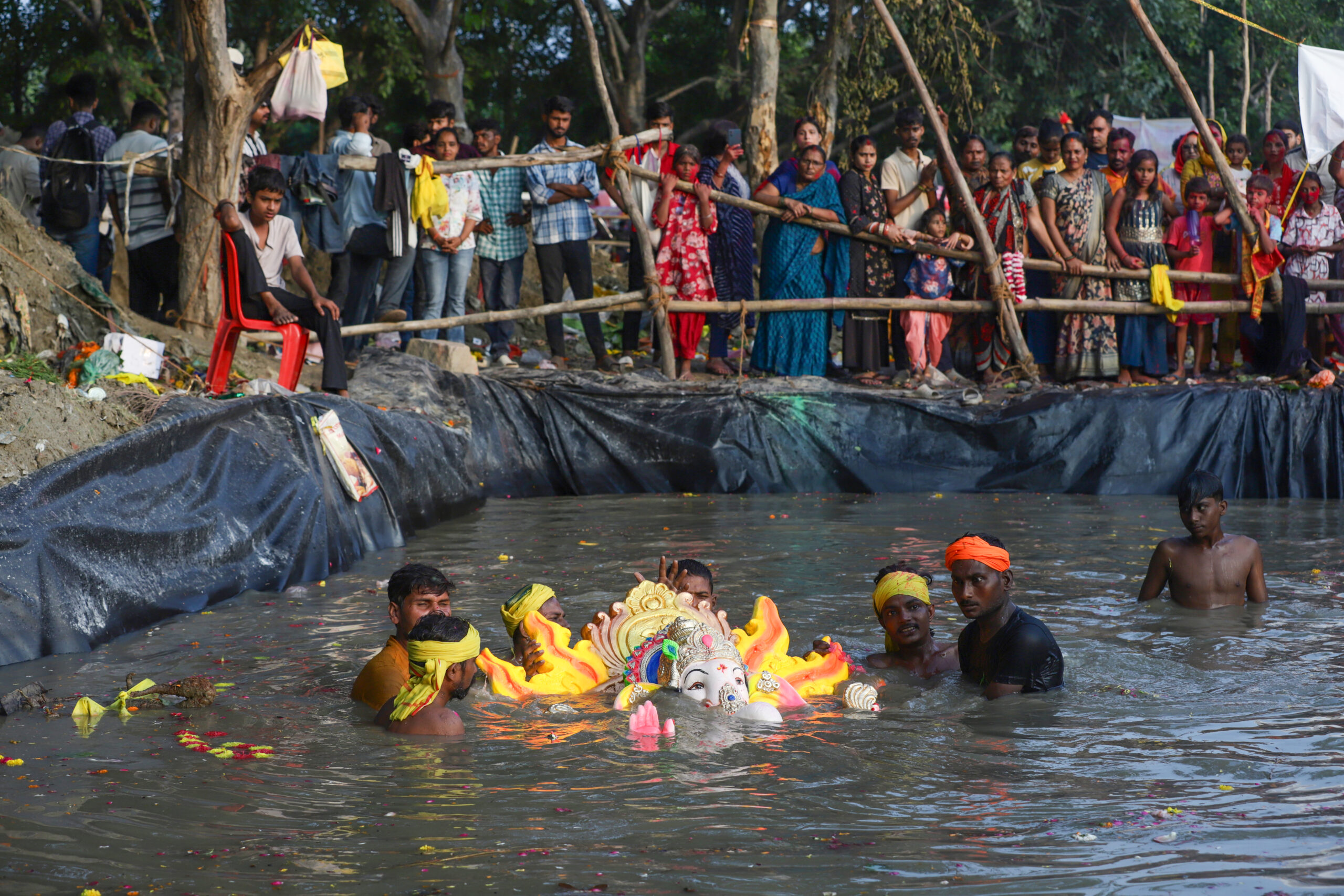 Lucknow: Ganesh Chaturhi Celebrations #Gallery Lucknow: Ganesh Chaturhi Celebrations #Gallery