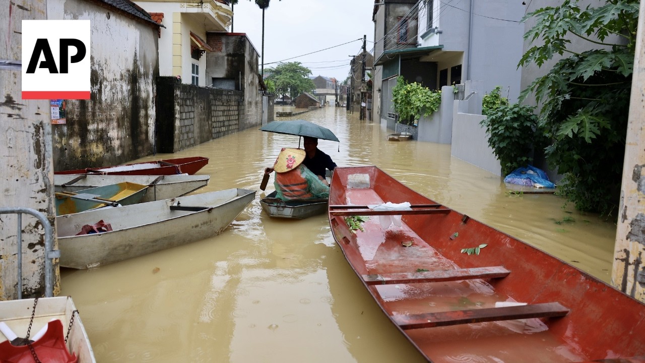 Heavy rain causes flooding in northern Vietnam (Video) Heavy rain causes flooding in northern Vietnam (Video)