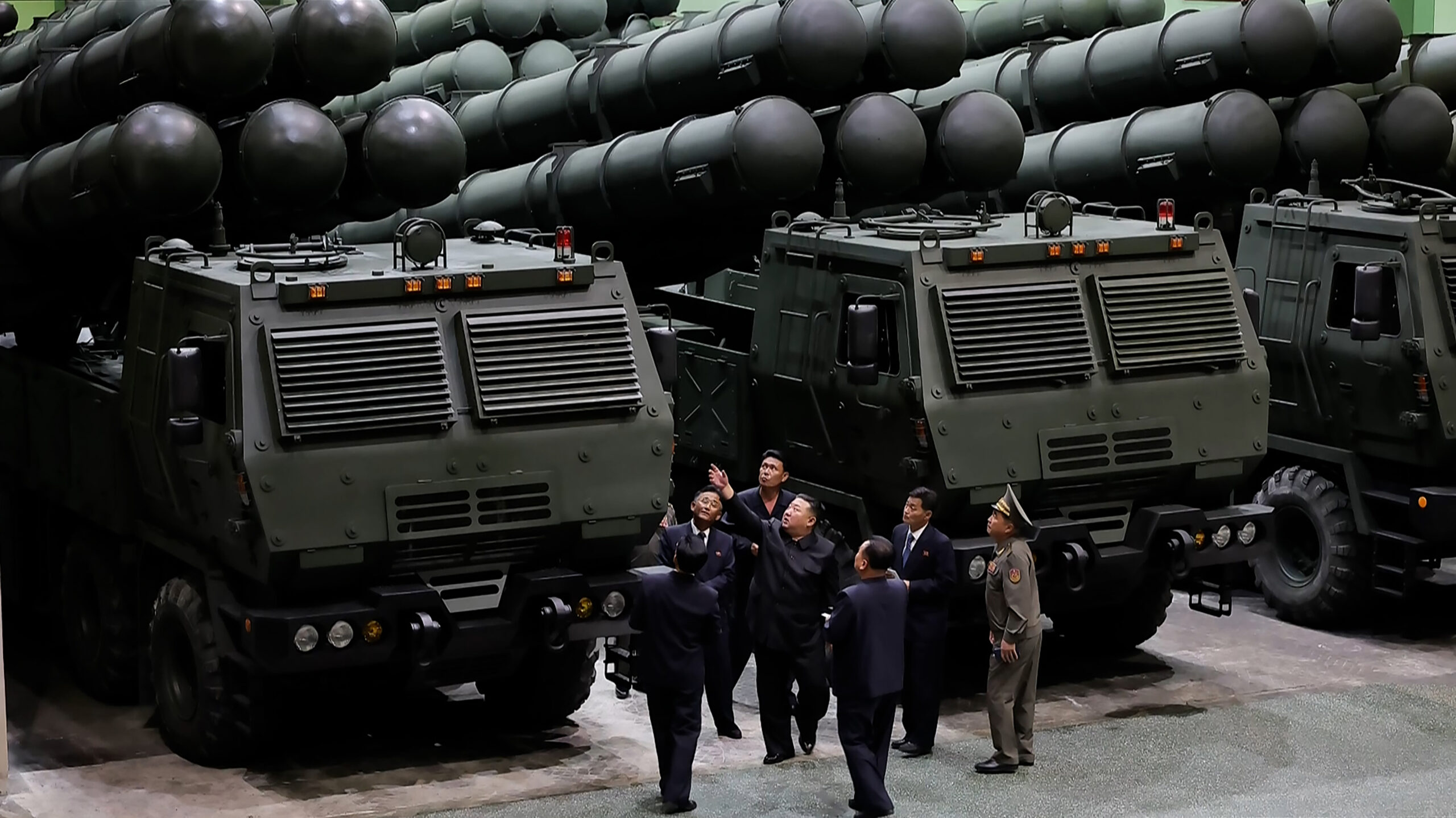 N.K. leader inspects arms factory #Gallery N.K. leader inspects arms factory #Gallery