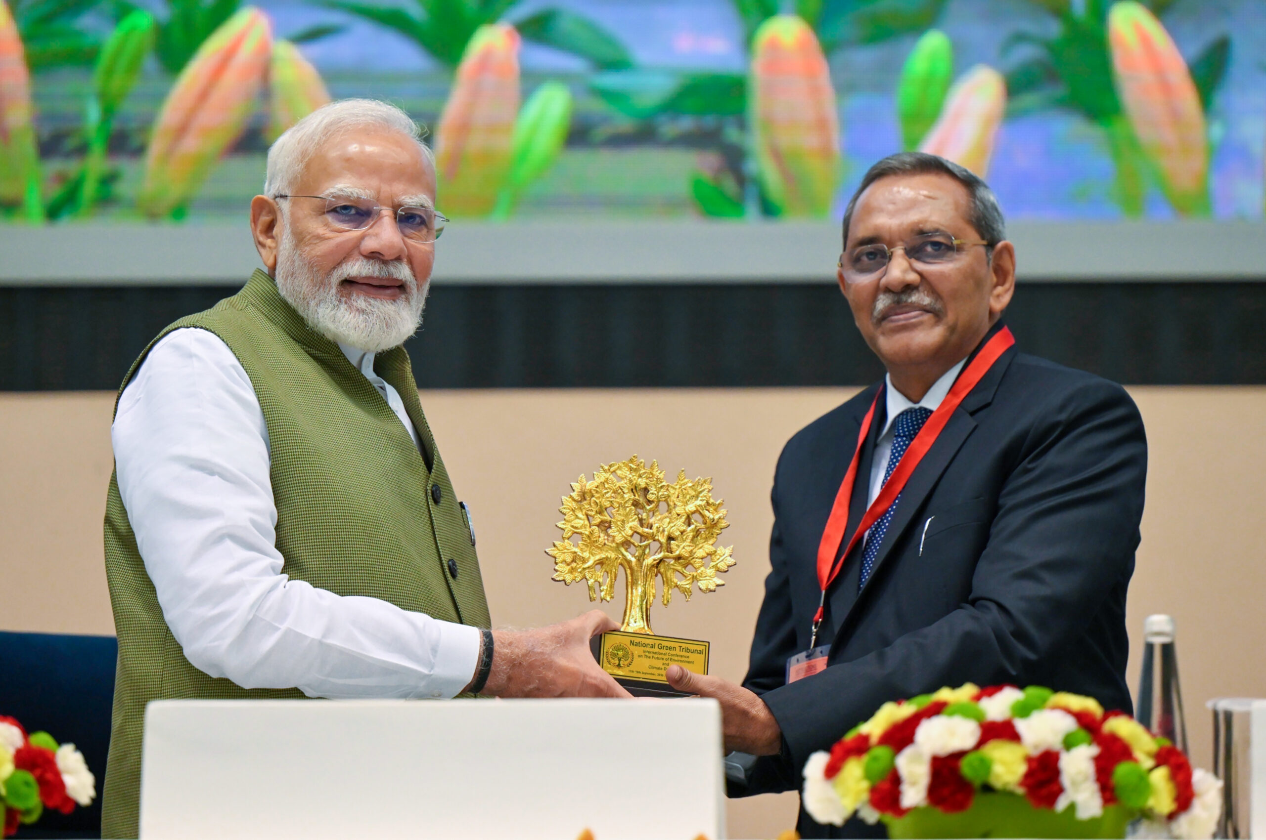 New Delhi: PM Modi inaugurates international conference on environment and climate dynamics #Gallery New Delhi: PM Modi inaugurates international conference on environment and climate dynamics #Gallery