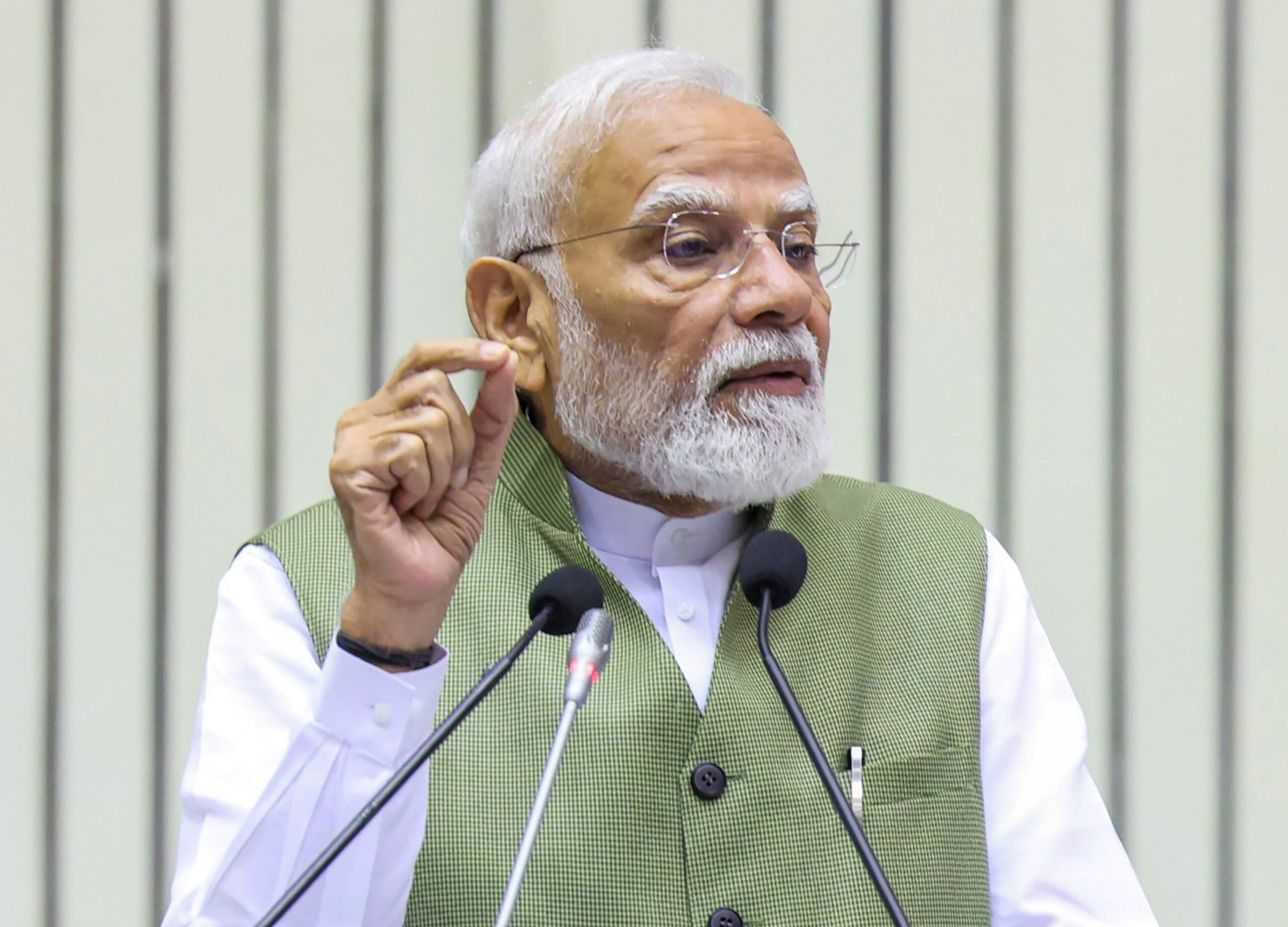 New Delhi: PM Modi inaugurates international conference on environment and climate dynamics #Gallery New Delhi: PM Modi inaugurates international conference on environment and climate dynamics #Gallery
