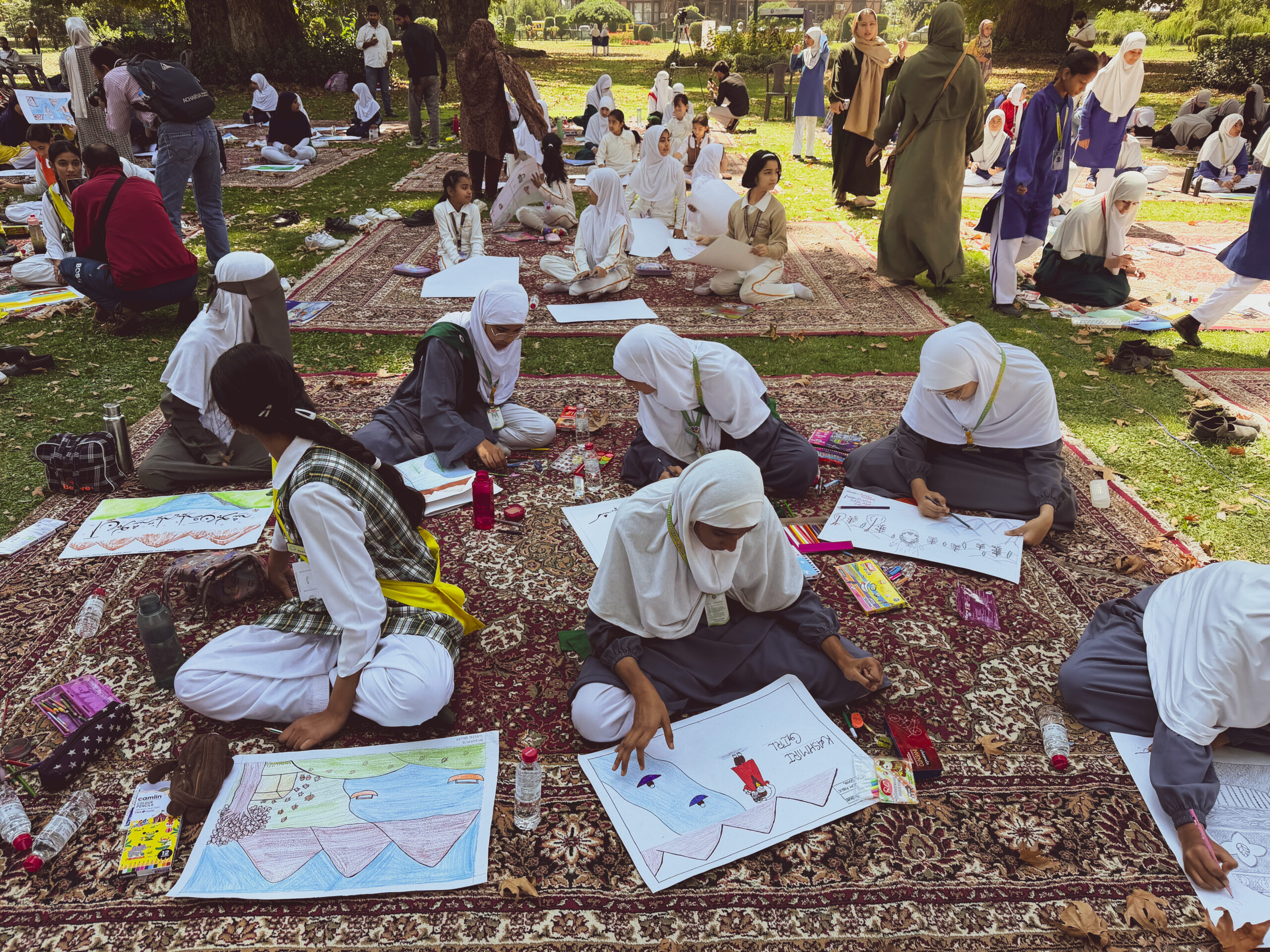 Srinagar: Inter school art competition #Gallery Srinagar: Inter school art competition #Gallery