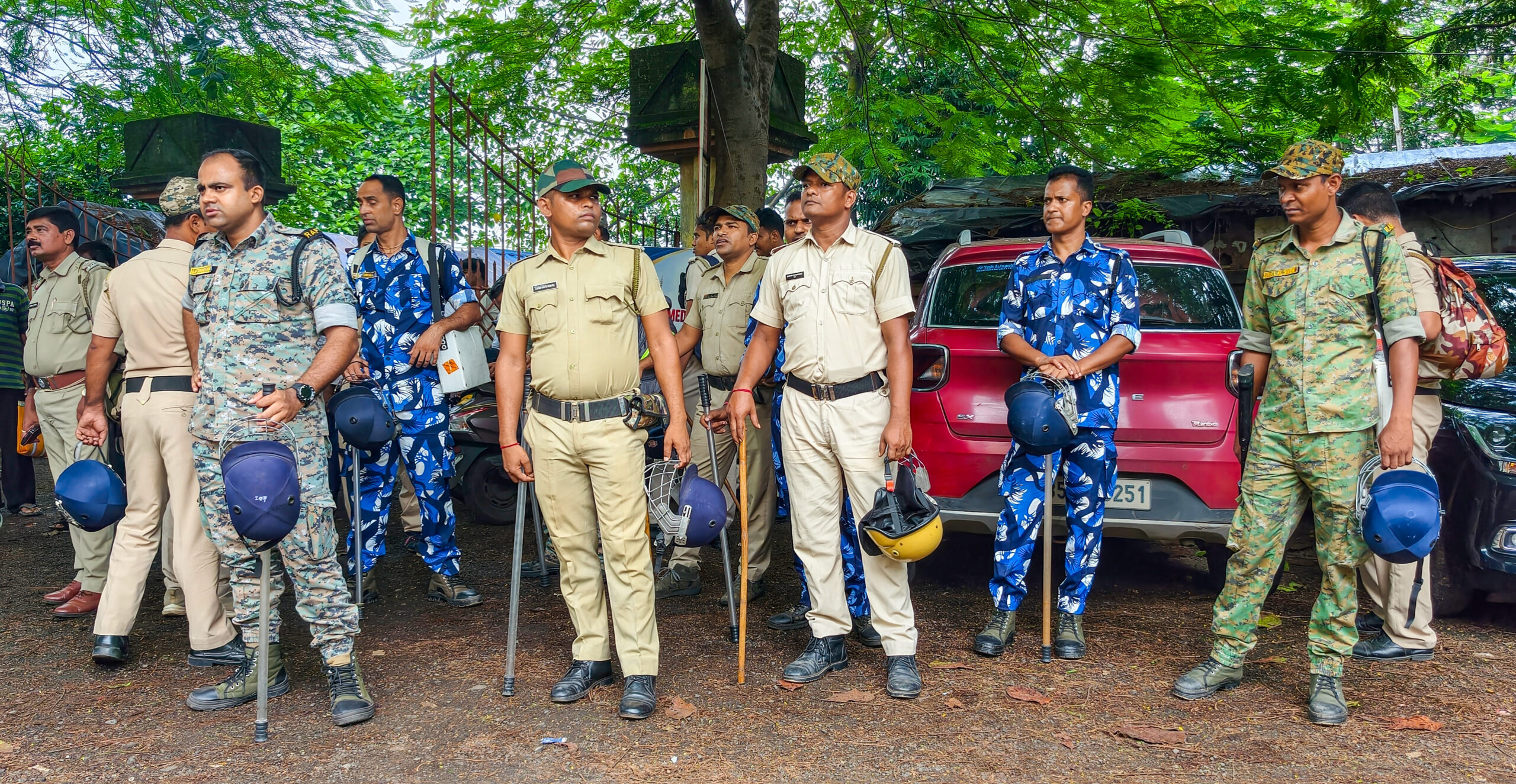 Haldia: Tight security as Congress candidate brought to court #Gallery Haldia: Tight security as Congress candidate brought to court #Gallery
