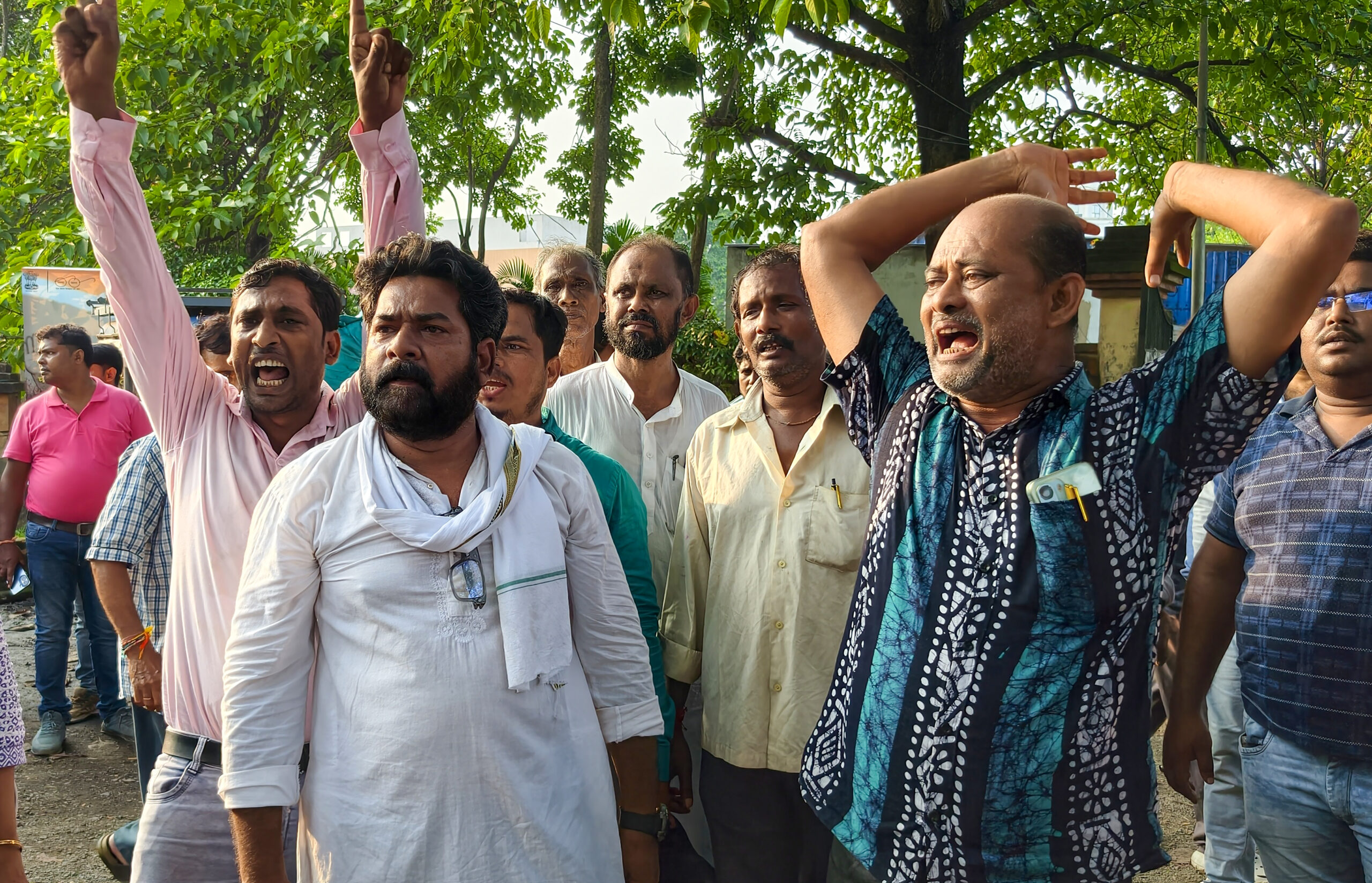 Haldia: Congress protests outside court #Gallery Haldia: Congress protests outside court #Gallery