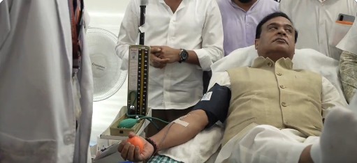 Assam BJP workers donate blood to pay homage to Zubeen Garg Assam BJP workers donate blood to pay homage to Zubeen Garg