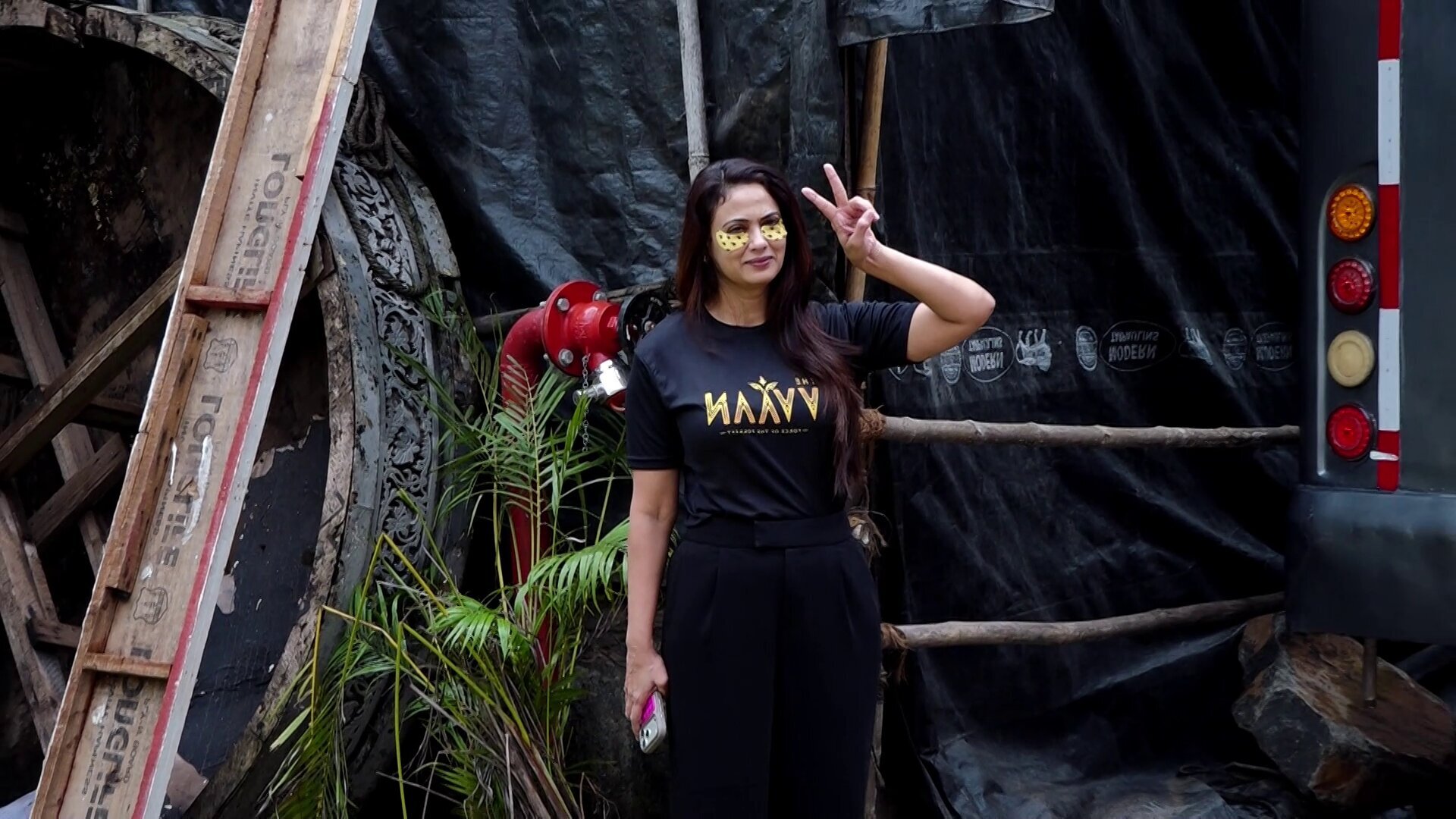 Shweta Tiwari Spotted At Film City - Gallery Shweta Tiwari Spotted At Film City - Gallery