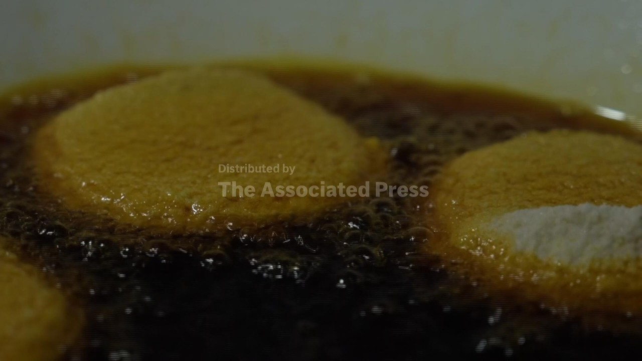 Brazil's African-inspired fritters power transformation of used palm oil into green energy (Video)
