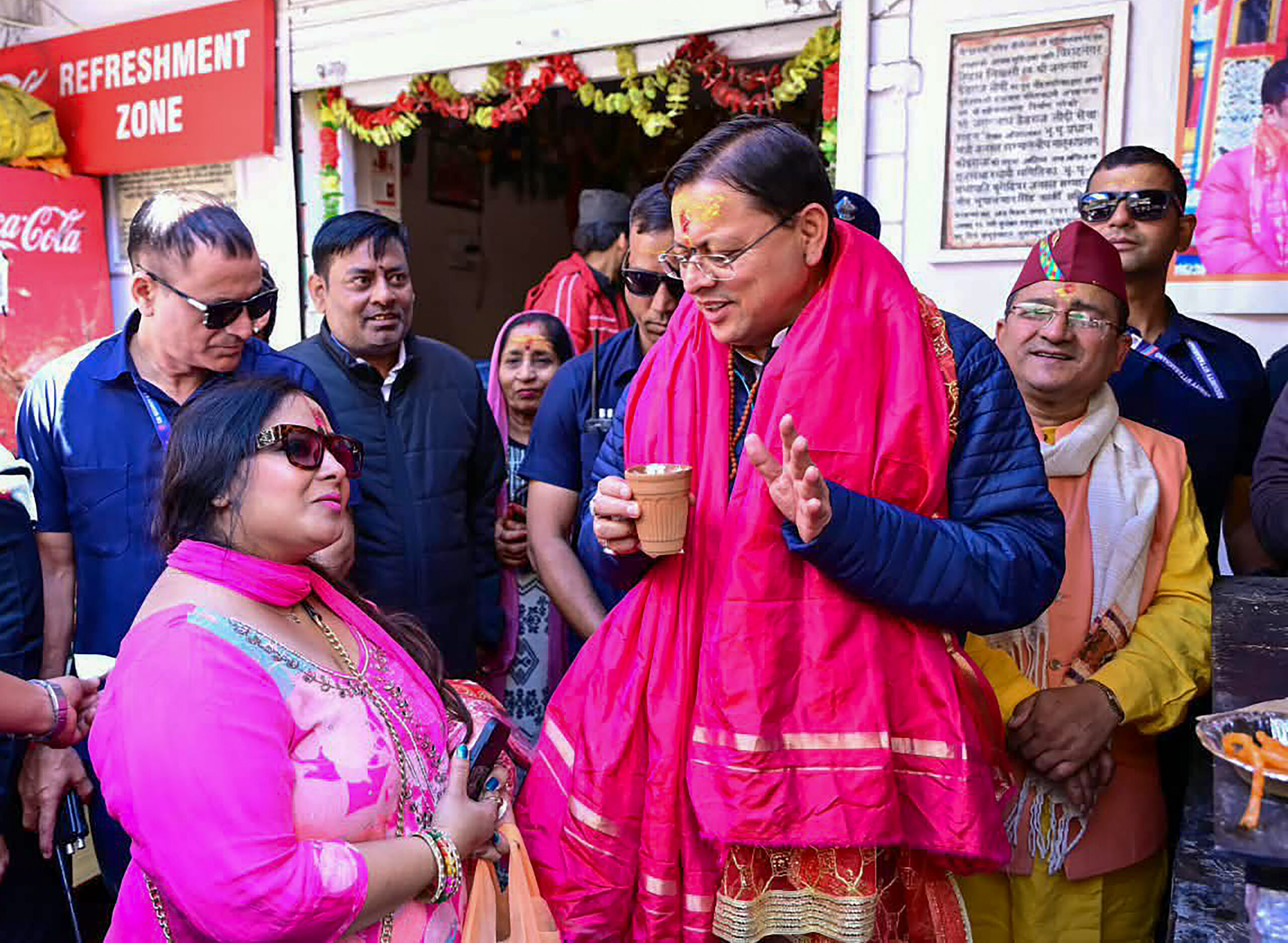 Chamoli: Pushkar Singh Dhami Visits Badrinath Temple #Gallery Chamoli: Pushkar Singh Dhami Visits Badrinath Temple #Gallery