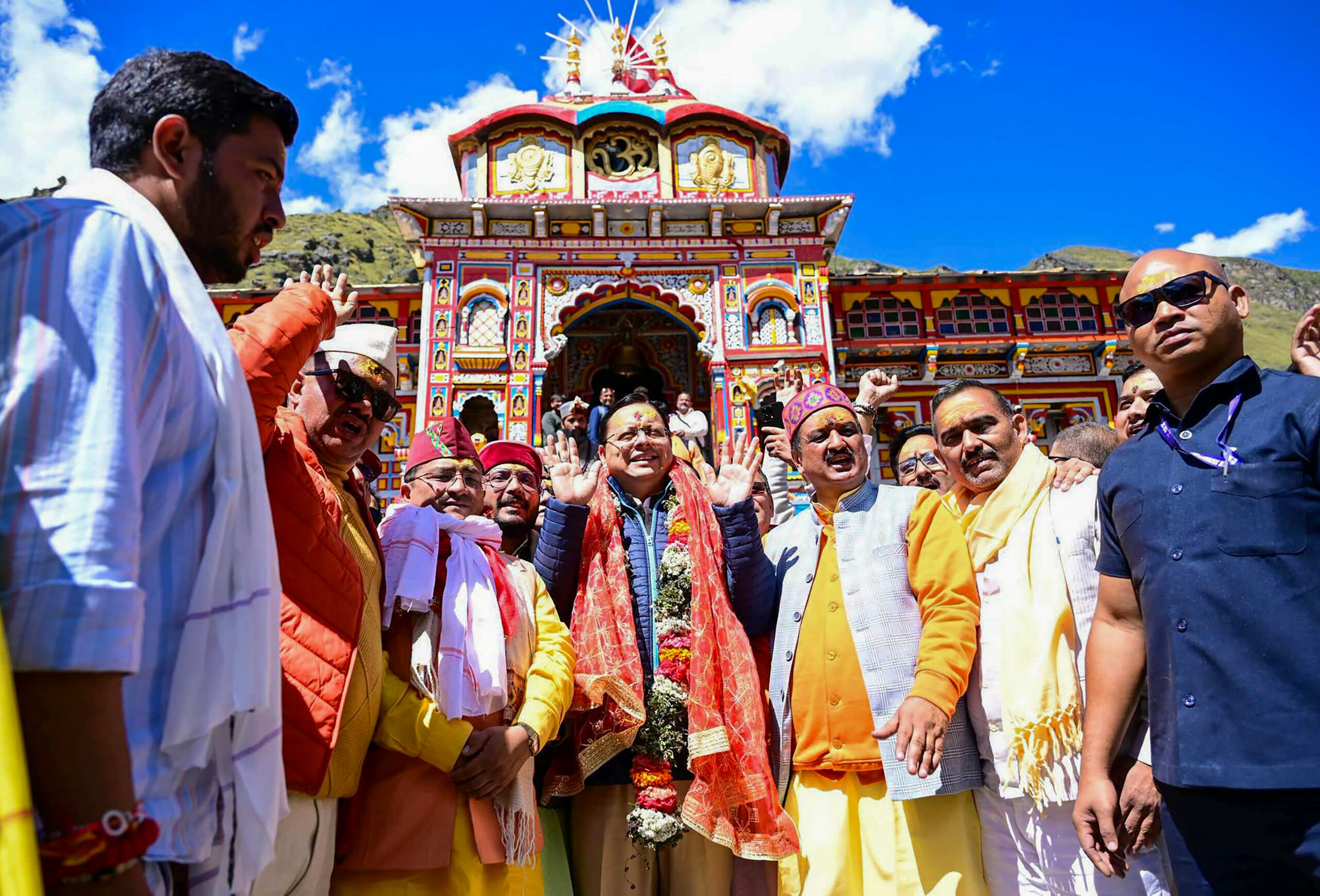 Chamoli: Pushkar Singh Dhami Visits Badrinath Temple #Gallery Chamoli: Pushkar Singh Dhami Visits Badrinath Temple #Gallery