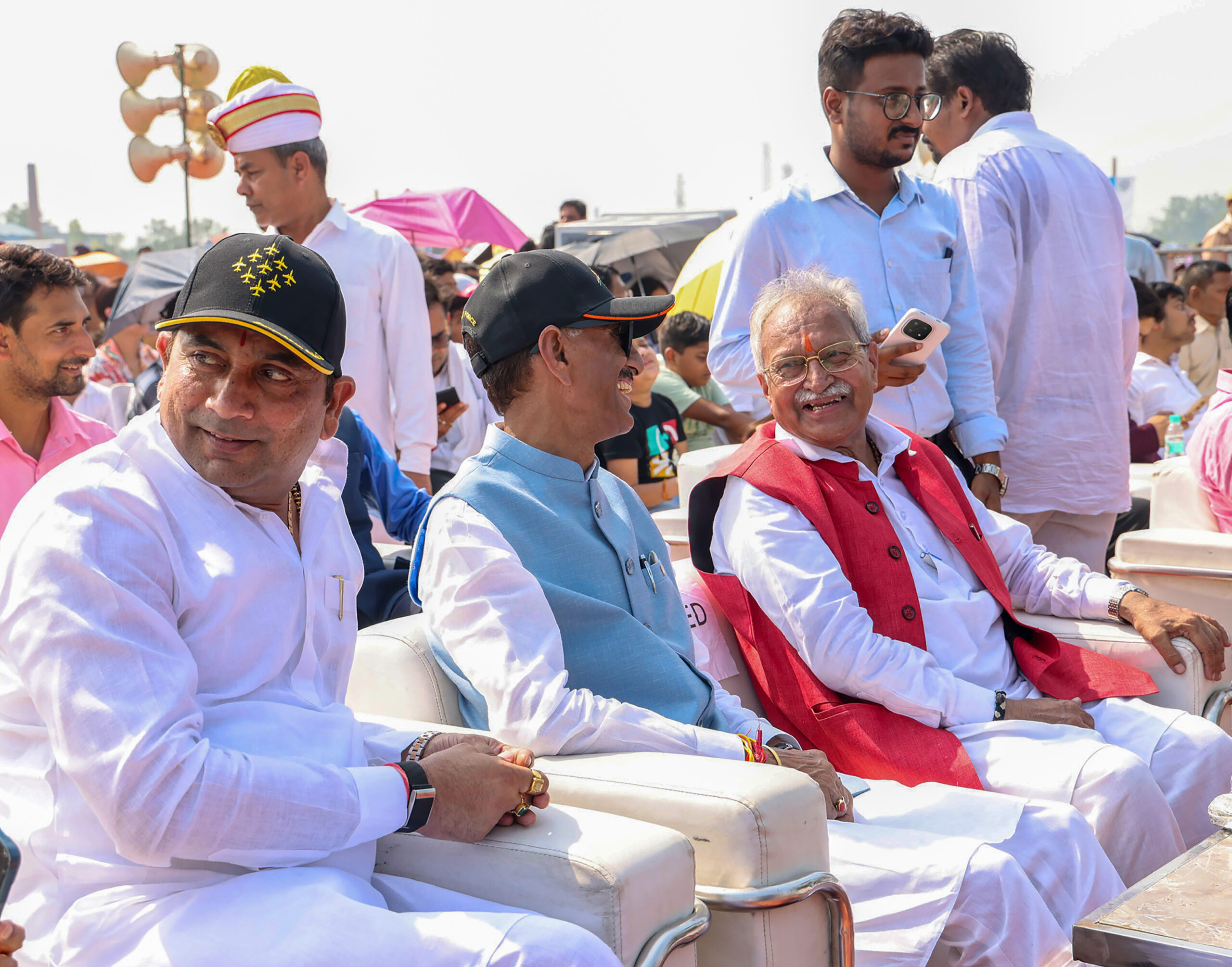 Meerut: Suryakiran aerobatic team show #Gallery Meerut: Suryakiran aerobatic team show #Gallery