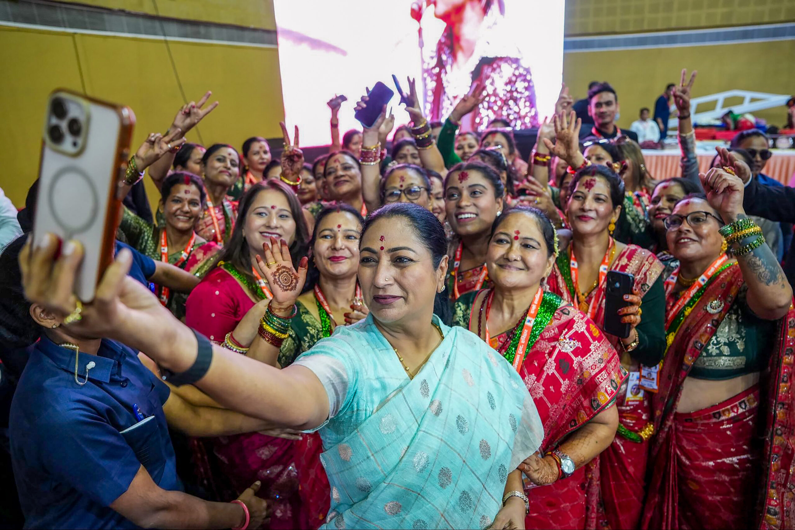 New Delhi: Rekha Gupta attends Teej Mahotsav #Gallery New Delhi: Rekha Gupta attends Teej Mahotsav #Gallery