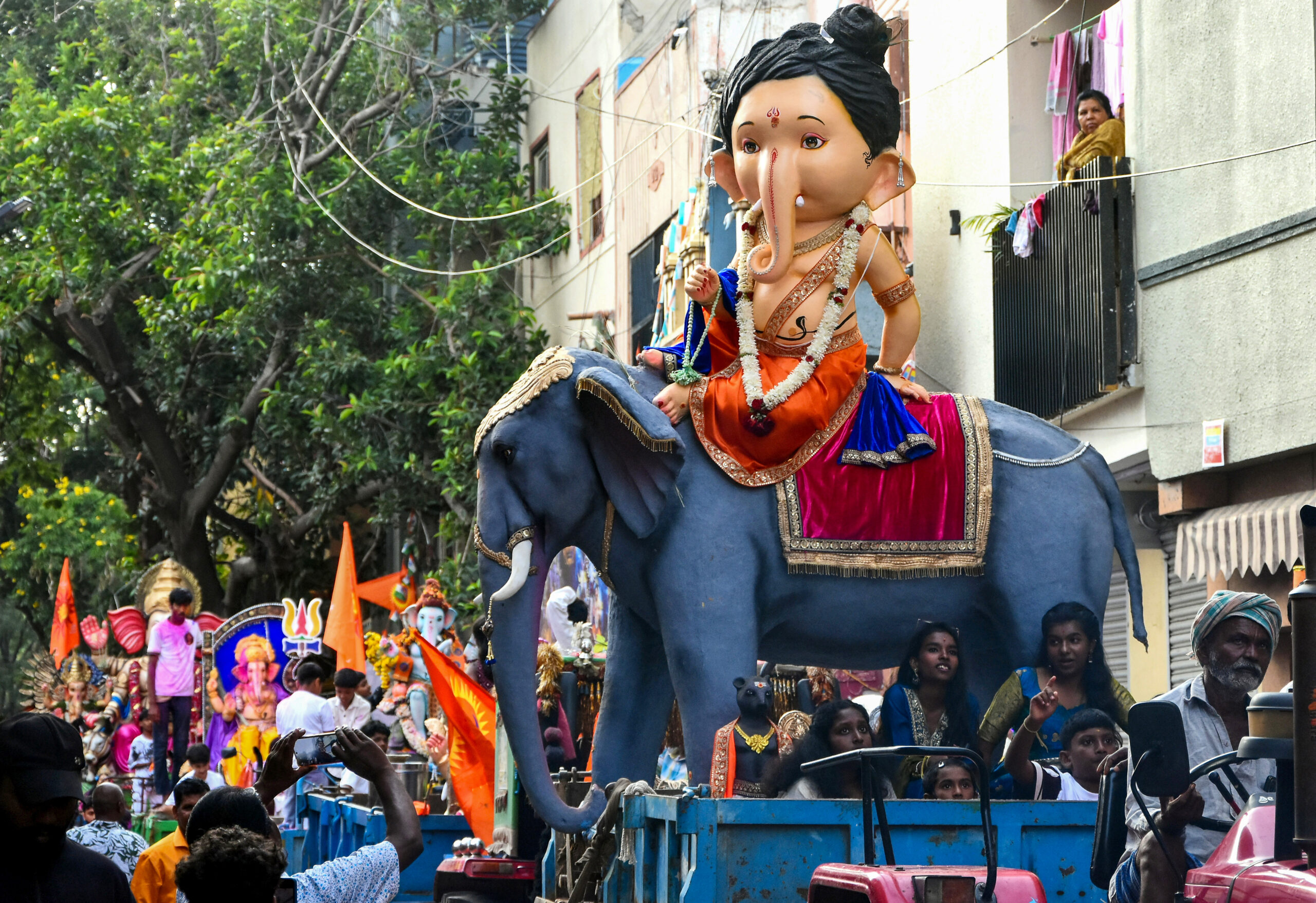 Bengaluru: Ganesh Visarjan procession #Gallery Bengaluru: Ganesh Visarjan procession #Gallery