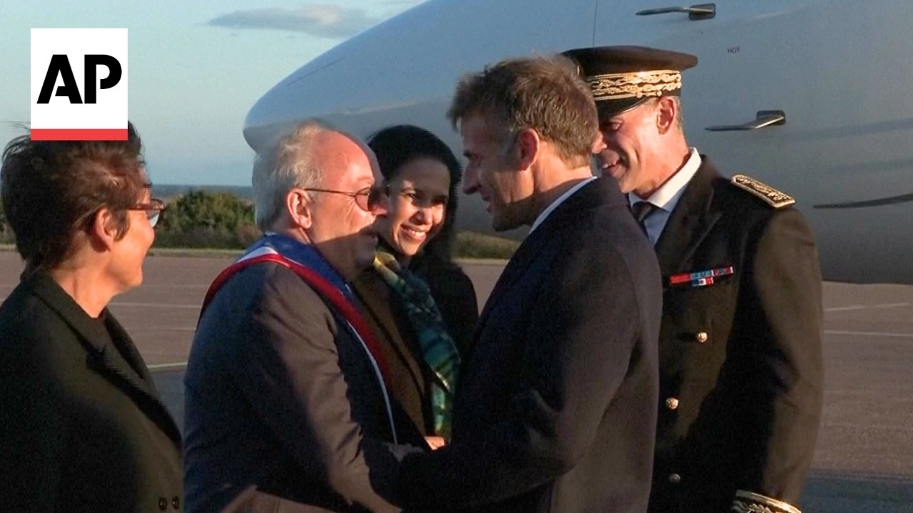 Macron visits French territory of Saint Pierre and Miquelon off the coast of Canada (Video) Macron visits French territory of Saint Pierre and Miquelon off the coast of Canada (Video)