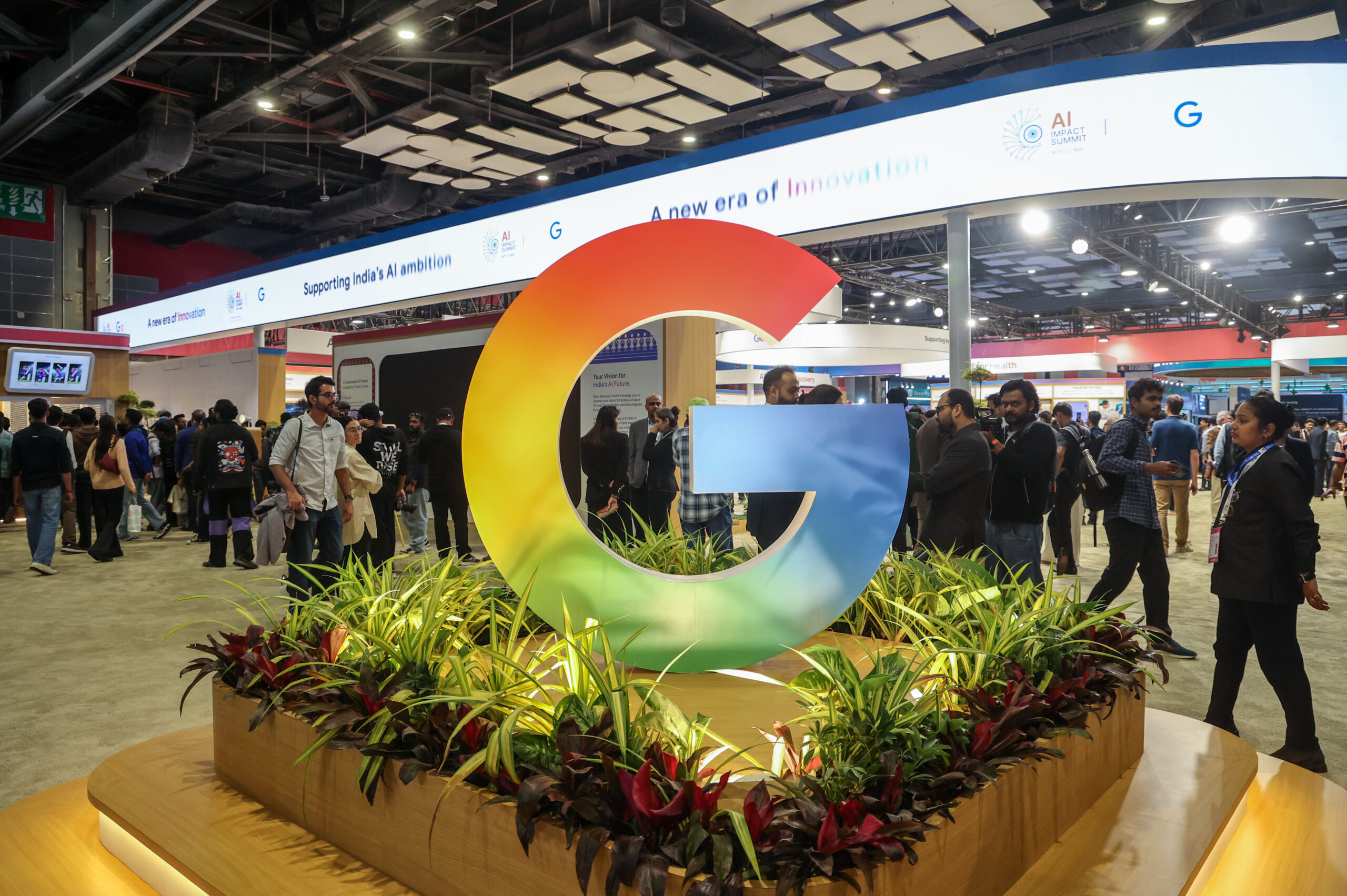 EU privacy regulator fines Google 403 million euros over location data processing EU privacy regulator fines Google 403 million euros over location data processing