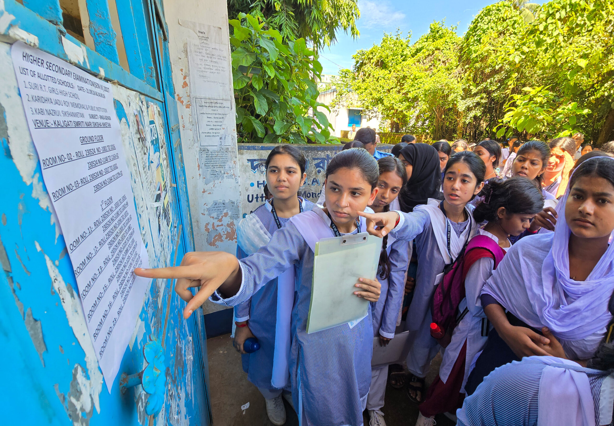 Birbhum: Higher Secondary School Exam #Gallery Birbhum: Higher Secondary School Exam #Gallery