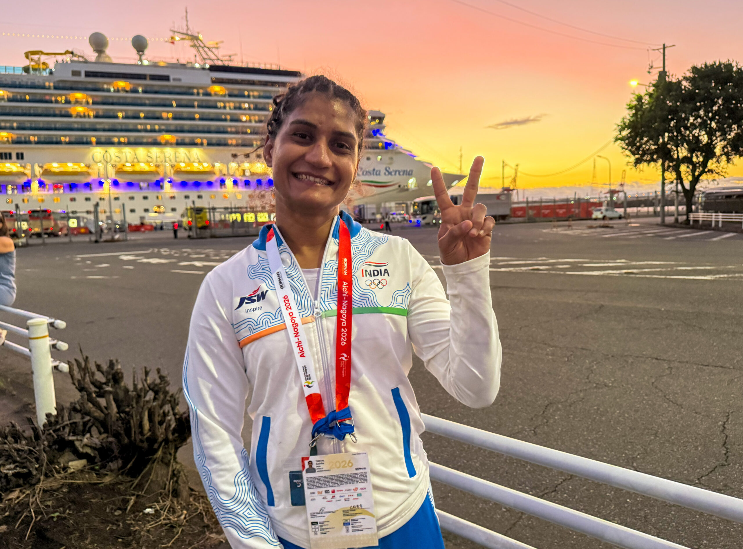 Aichi: Suchika Tariyal Wins Bronze in MMA #Gallery Aichi: Suchika Tariyal Wins Bronze in MMA #Gallery