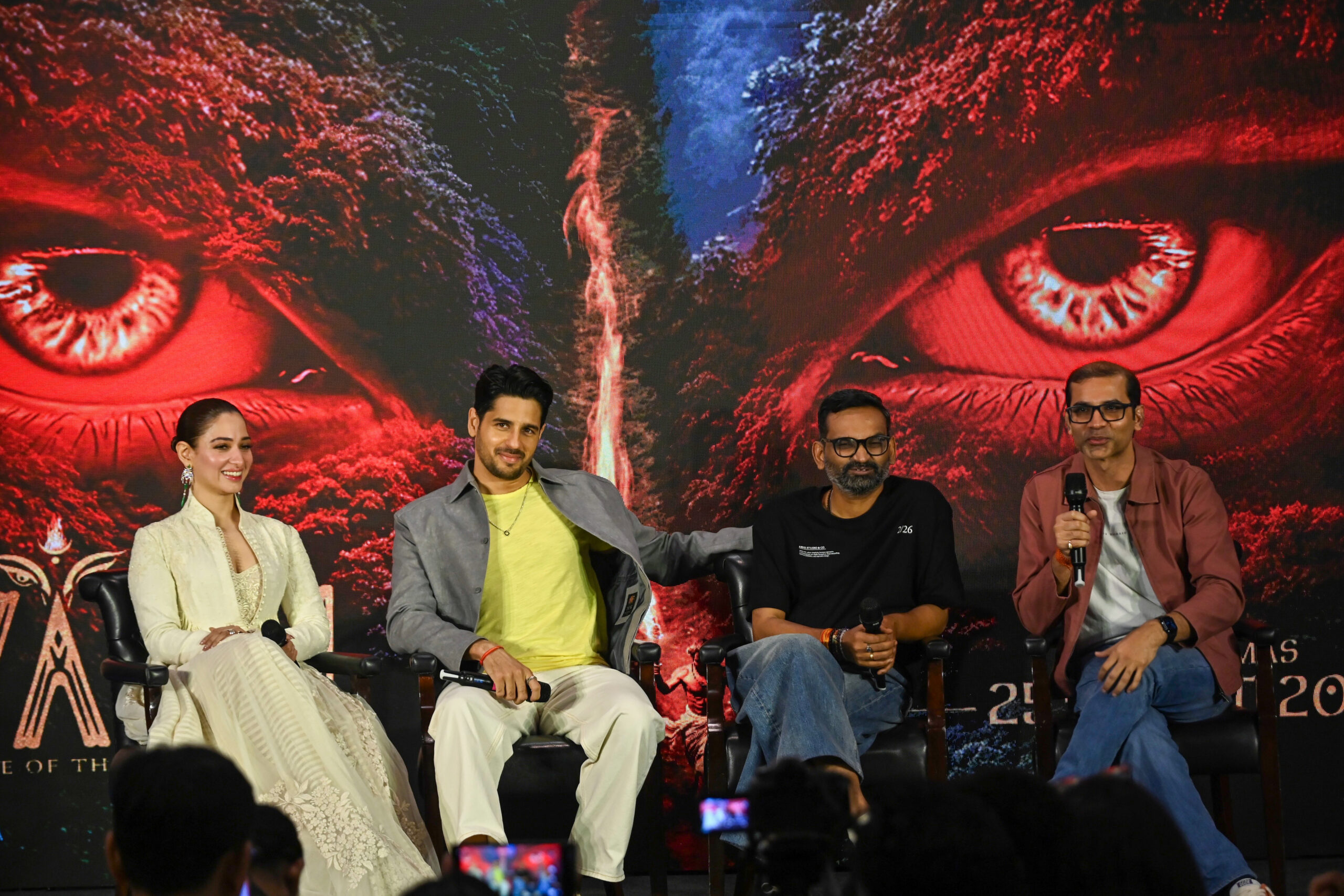 New Delhi: Sidharth Malhotra and Tamannaah Bhatia Promote The Vvaan #Gallery New Delhi: Sidharth Malhotra and Tamannaah Bhatia Promote The Vvaan #Gallery