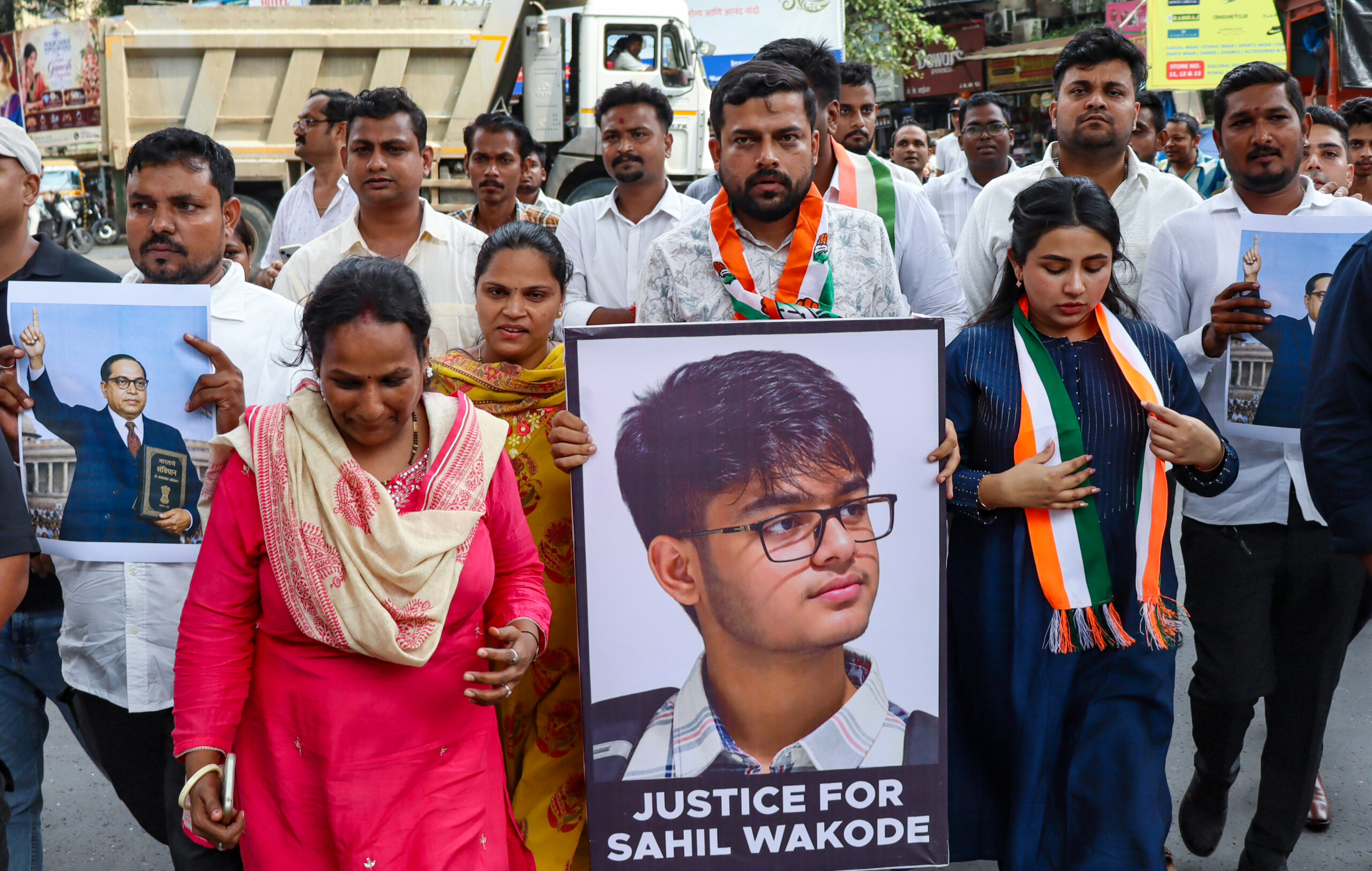 Mumbai: IIT Bombay students protest seeking justice for Sahil Wakode #Gallery Mumbai: IIT Bombay students protest seeking justice for Sahil Wakode #Gallery