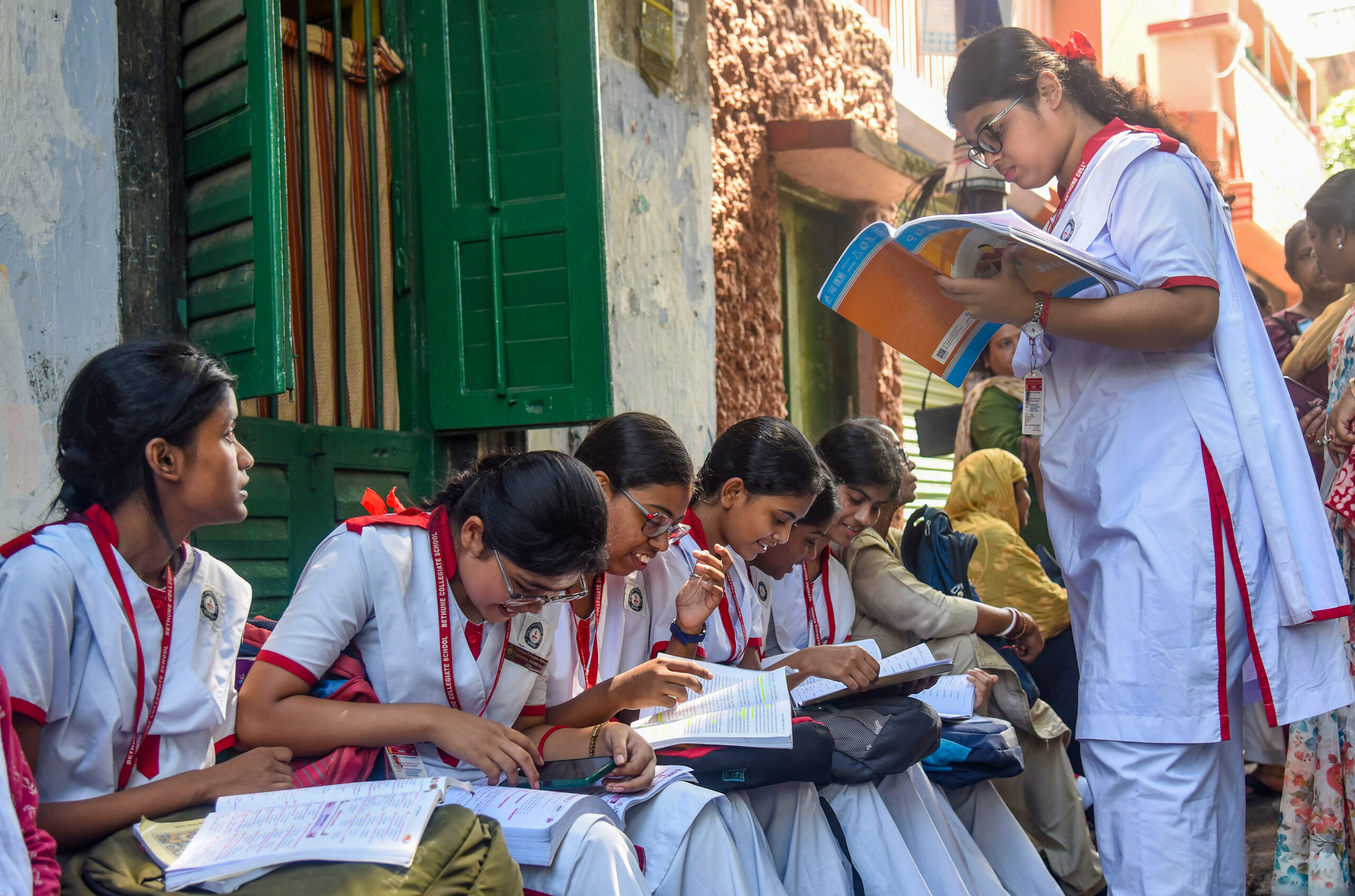 Kolkata: Students prepare for Higher Secondary exams #Gallery Kolkata: Students prepare for Higher Secondary exams #Gallery