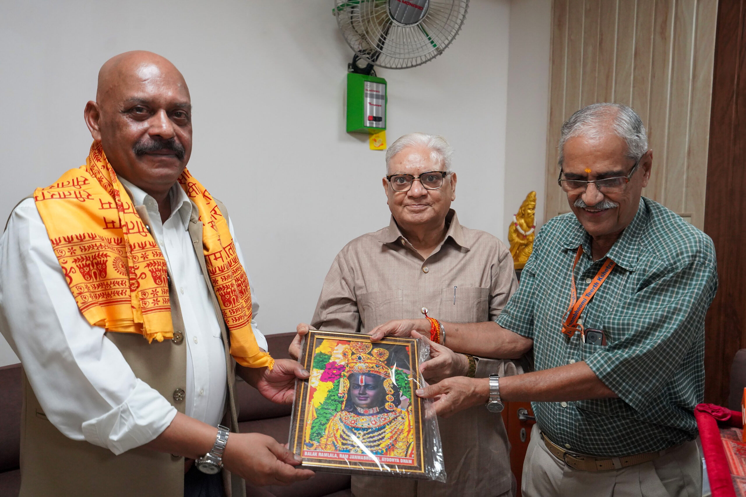 Ayodhya: Jitendra Mishra visits Ram temple #Gallery Ayodhya: Jitendra Mishra visits Ram temple #Gallery
