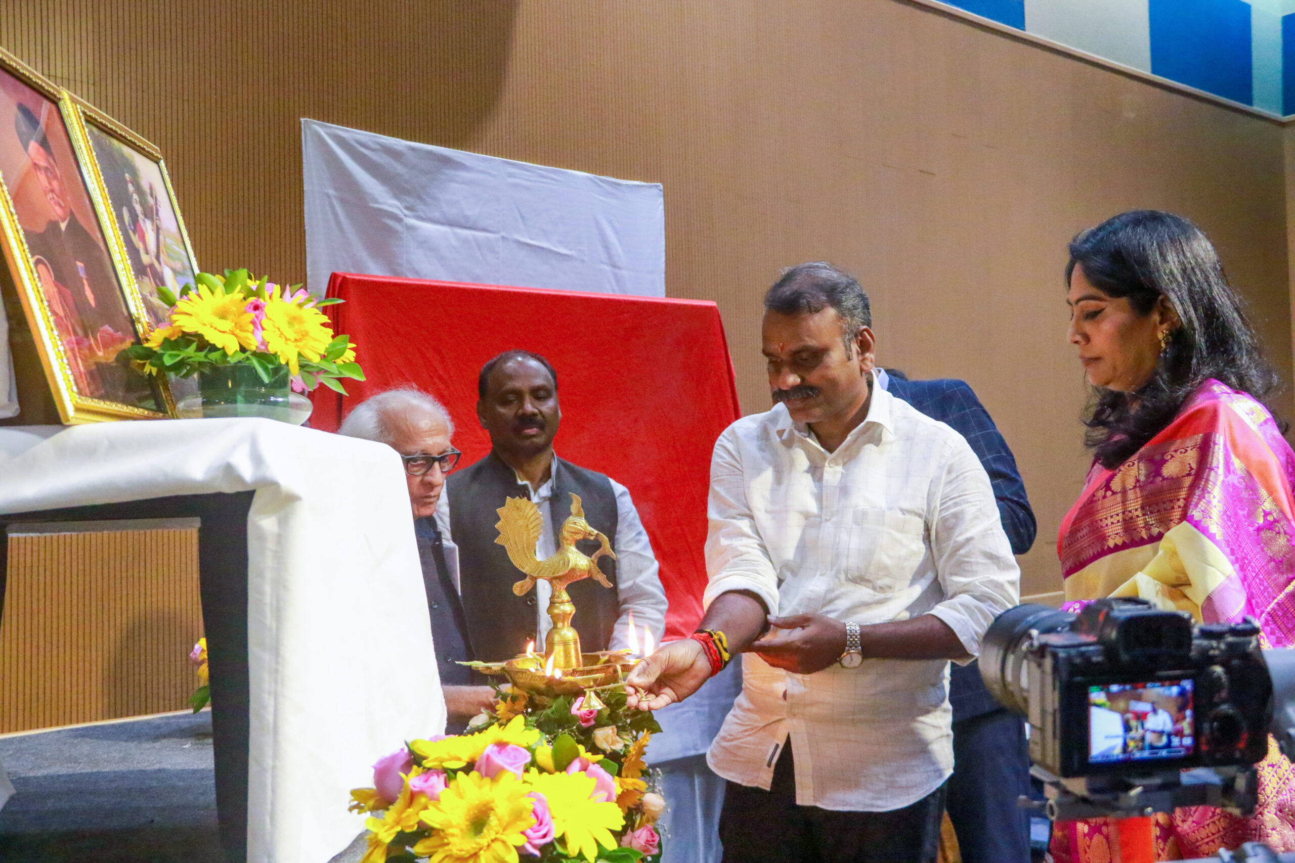 New Delhi: Rare Raja Ravi Varma Painting Unveiled at Chitranjali 2026 #Gallery New Delhi: Rare Raja Ravi Varma Painting Unveiled at Chitranjali 2026 #Gallery