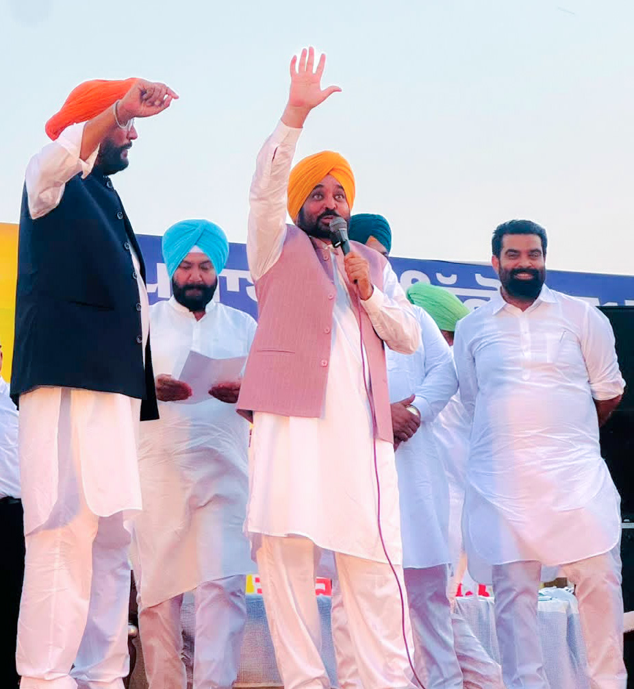 Amritsar: Bhagwant Mann addresses public meeting #Gallery Amritsar: Bhagwant Mann addresses public meeting #Gallery