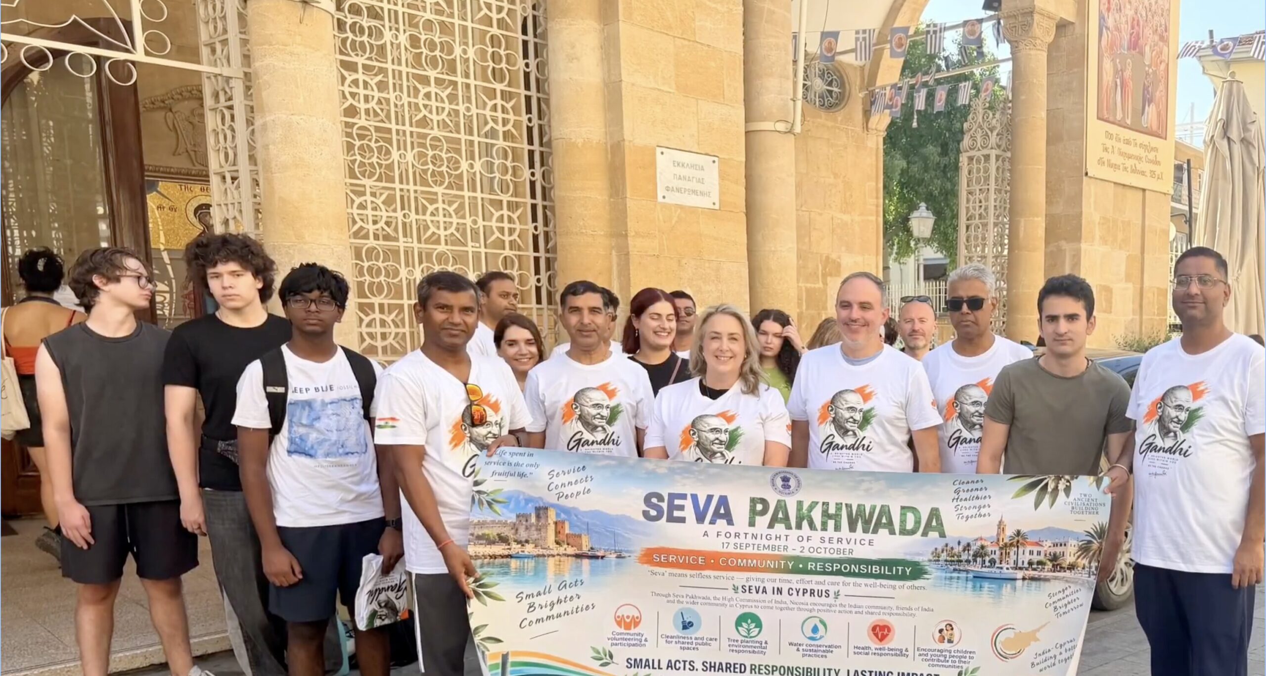 Indian HC in Cyprus joins Nicosia's clean-up campaign, marking Seva Pakhwada Indian HC in Cyprus joins Nicosia's clean-up campaign, marking Seva Pakhwada