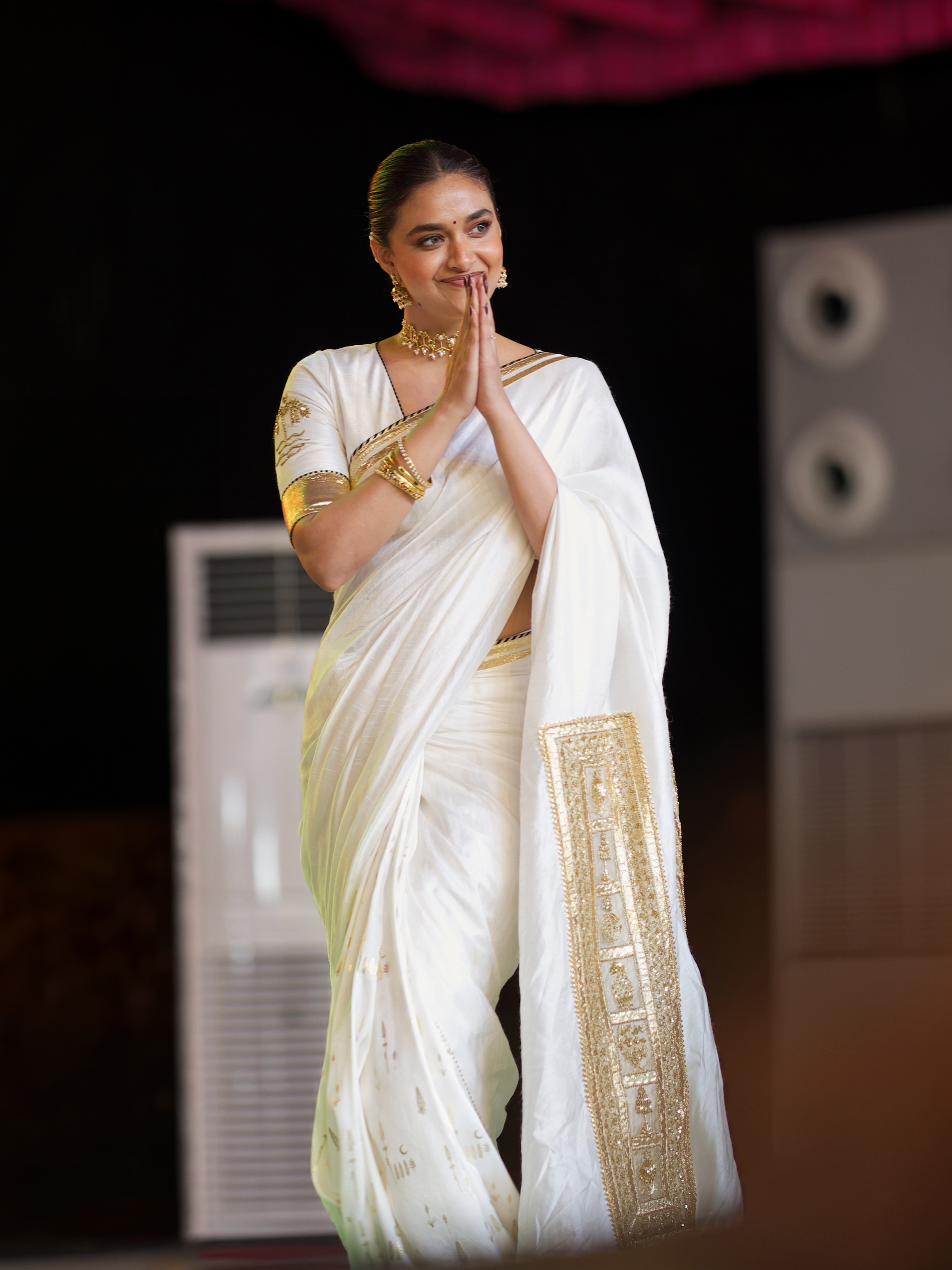 Actress Keerthi Suresh New Glam Stills Actress Keerthi Suresh New Glam Stills